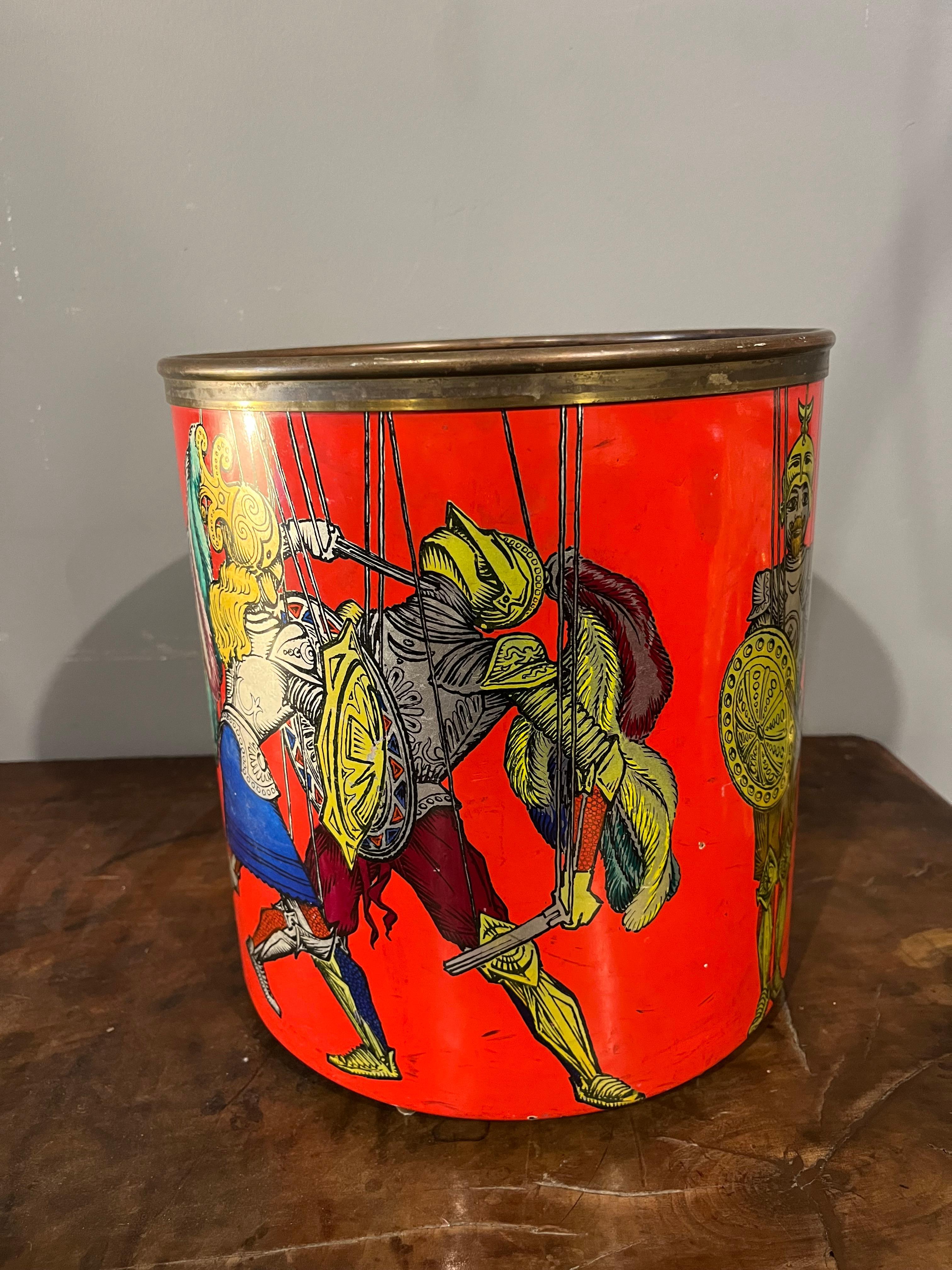 Alluminio Decorative basket by Fornasetti depicting Sicilian puppets from the 70s. in vendita