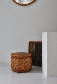 Decorative Basket Handmade in Braided Birch Bark, "Hemslöjd", Sweden, 1951