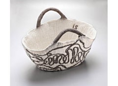 Cestino decorativo "Rasqueado", Inês Schertel, design brasiliano contemporaneo