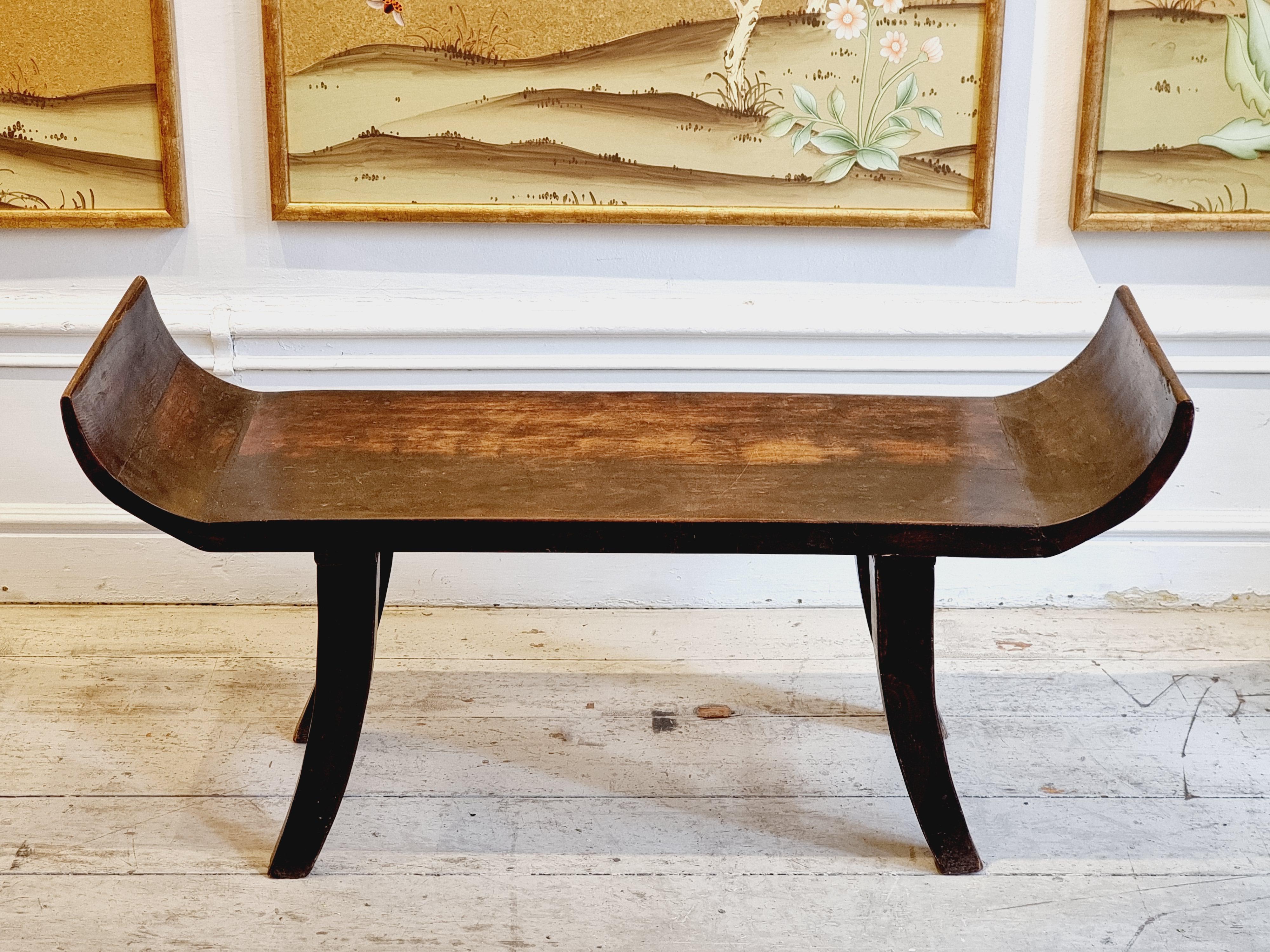 Decorative bench in dark laquered wood, Asia late 20th Century 1