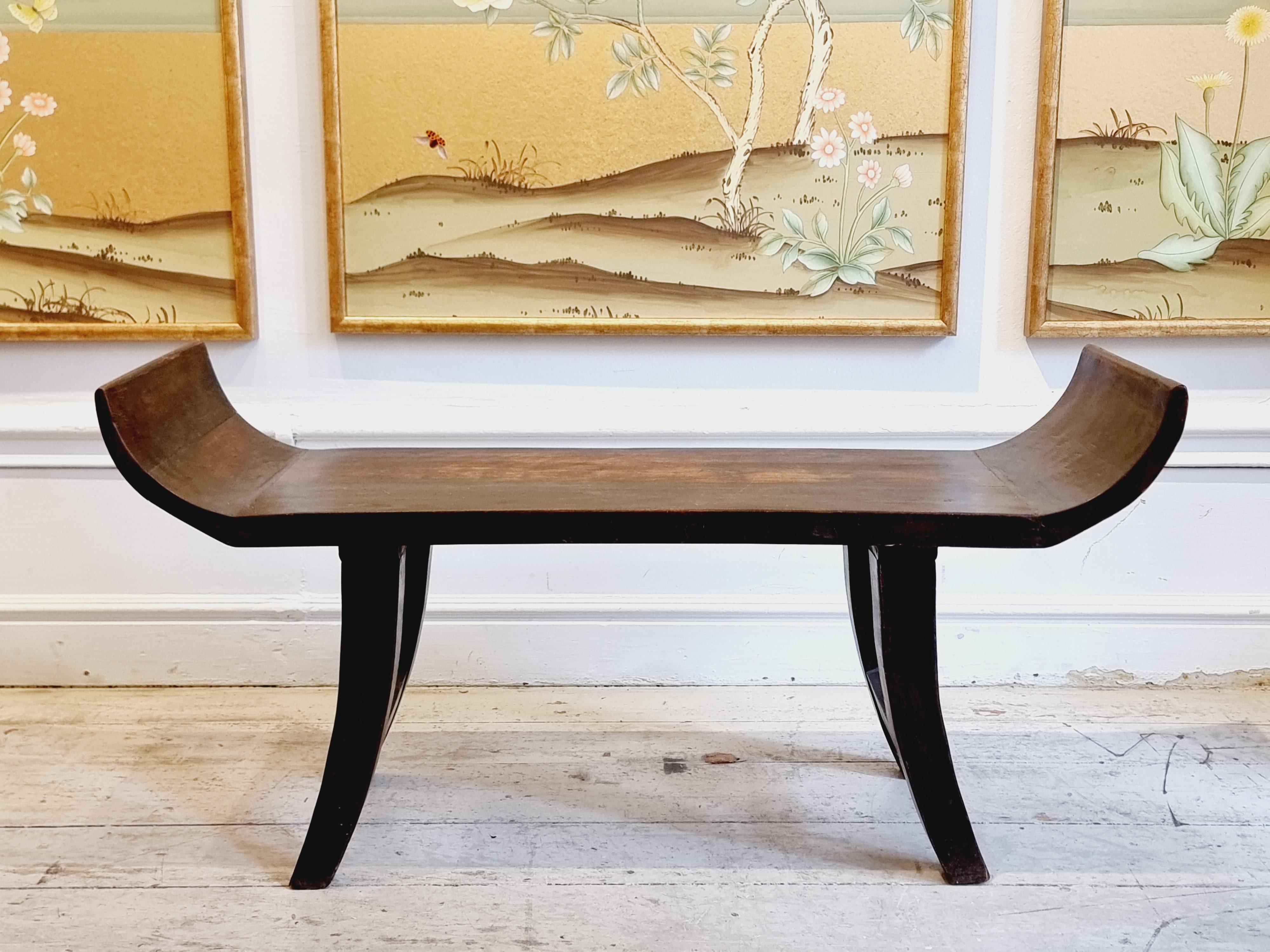 Decorative bench in dark laquered wood, Asia late 20th Century 2