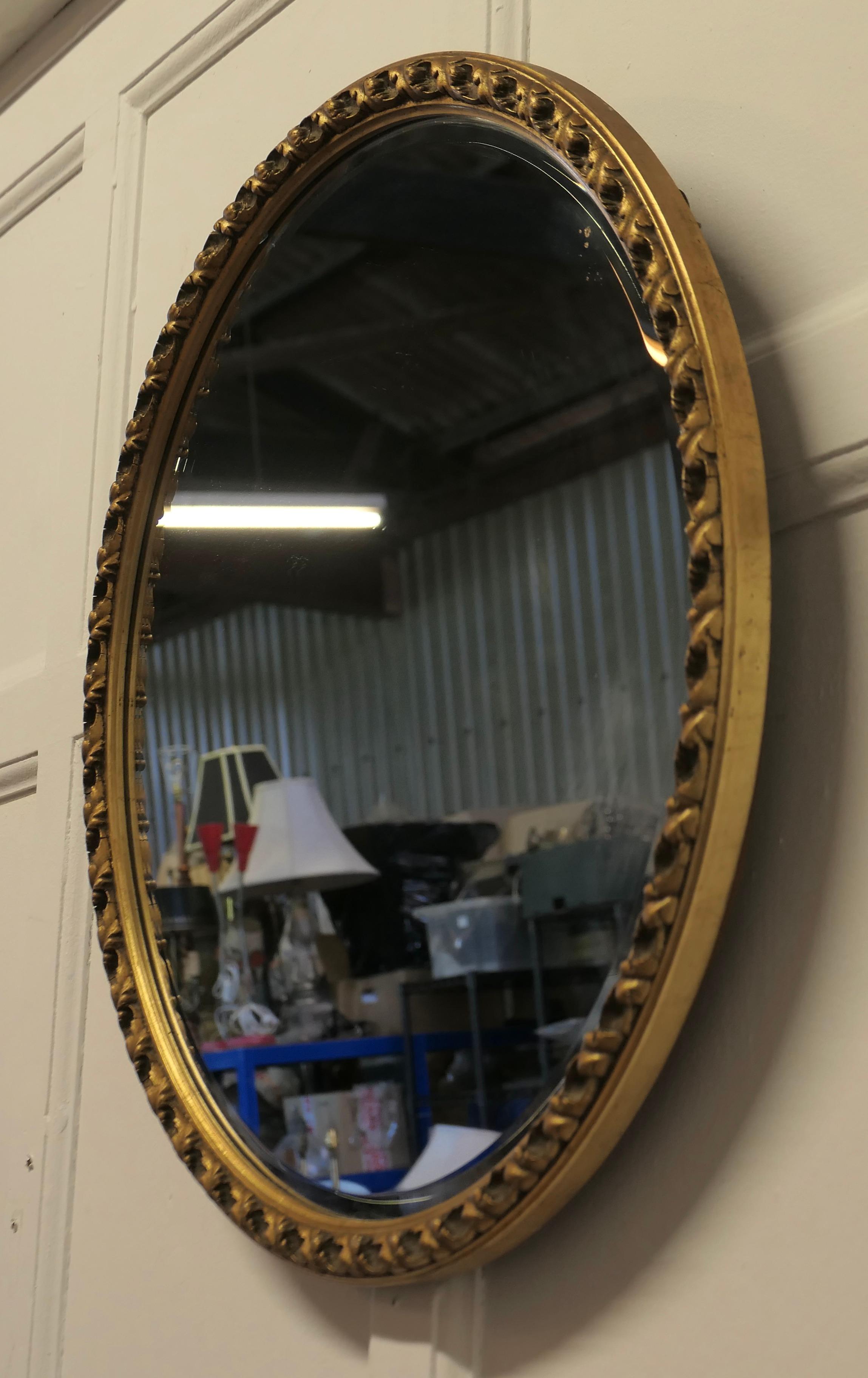 Decorative Bevelled Gilt Round Wall Mirror 1