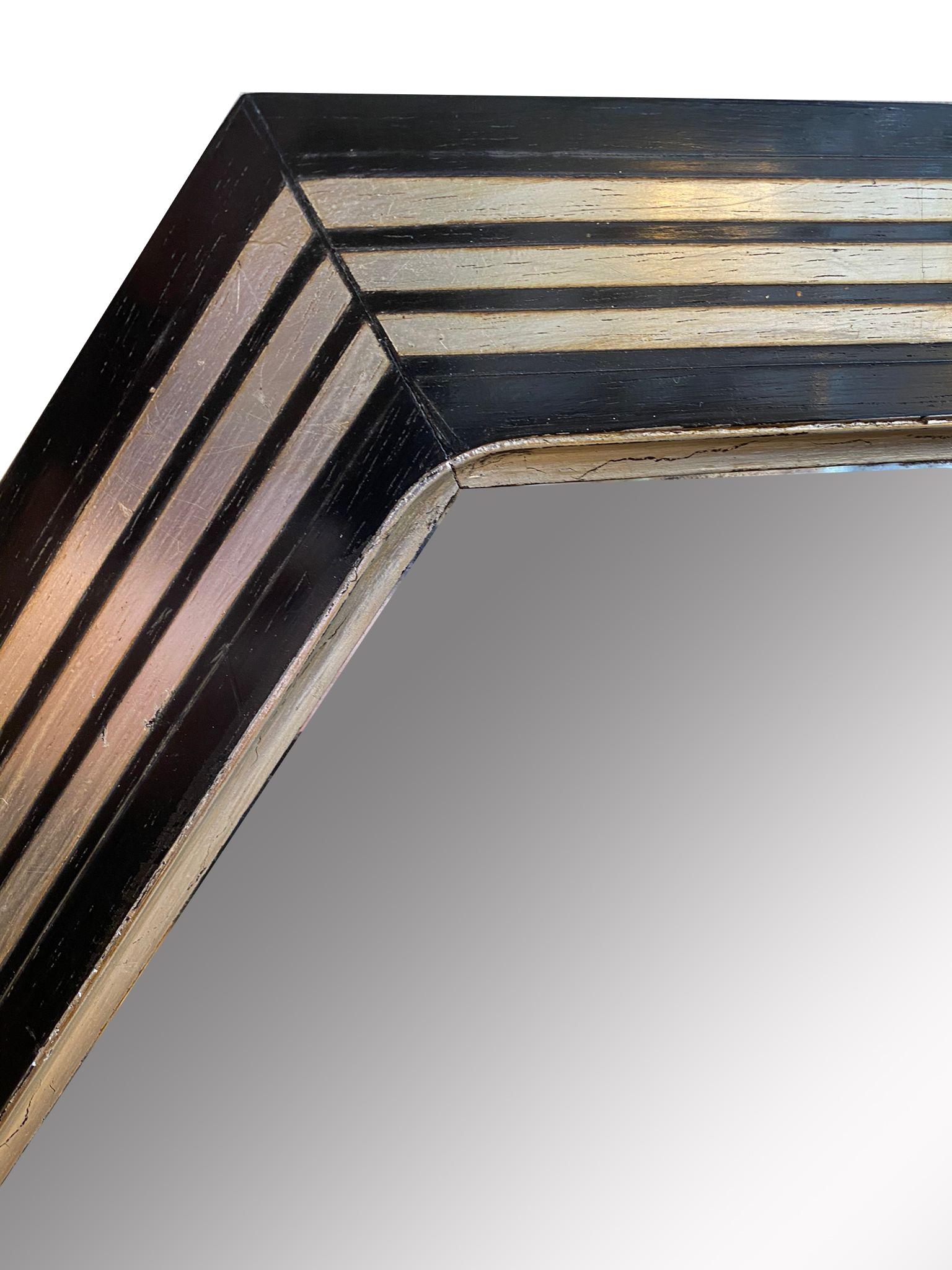Art déco Decorative black and silver Art Deco mirror en vente