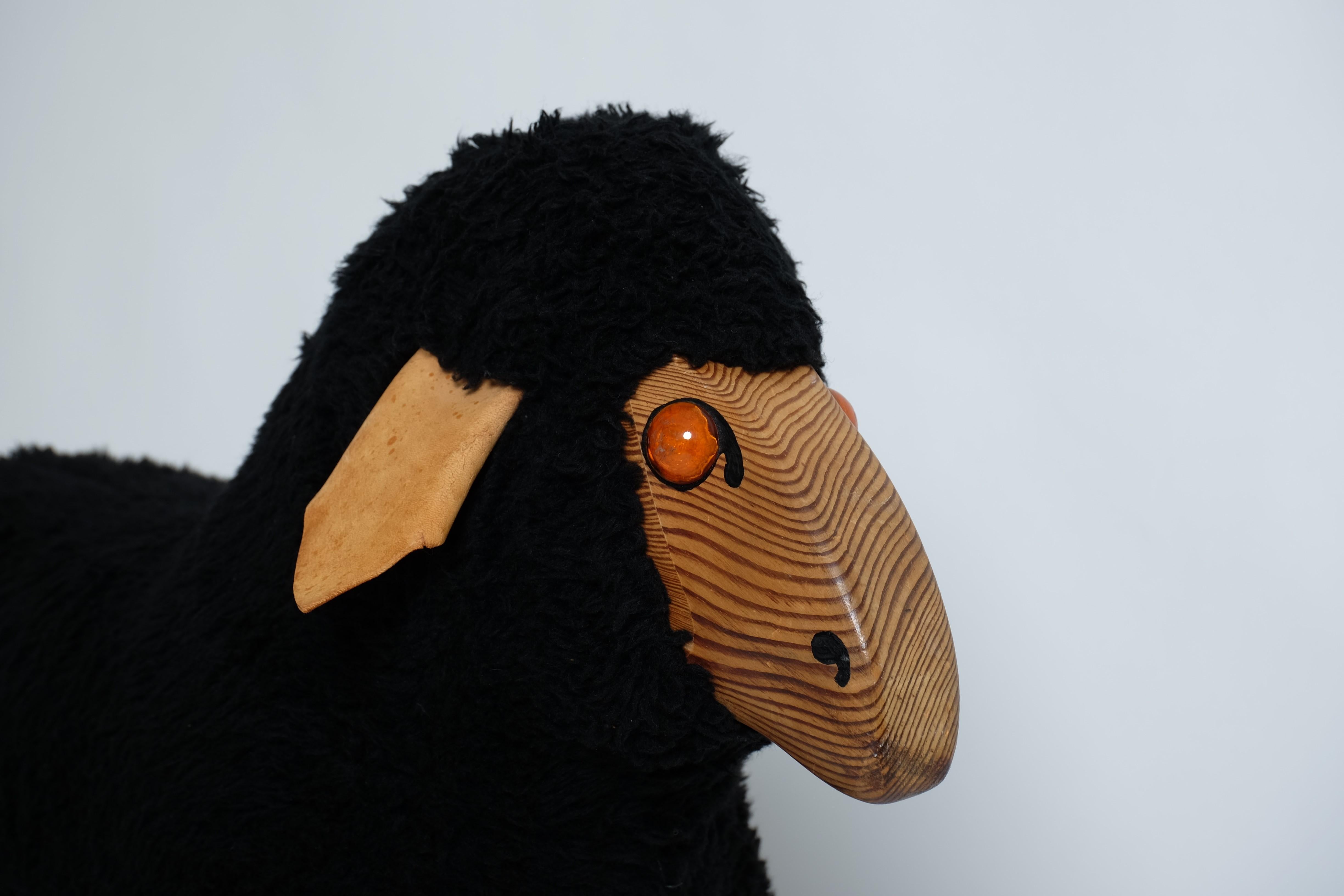 Pecora nera decorativa di Hanne Krafft per Meier, Germania anni '80 in vendita 10