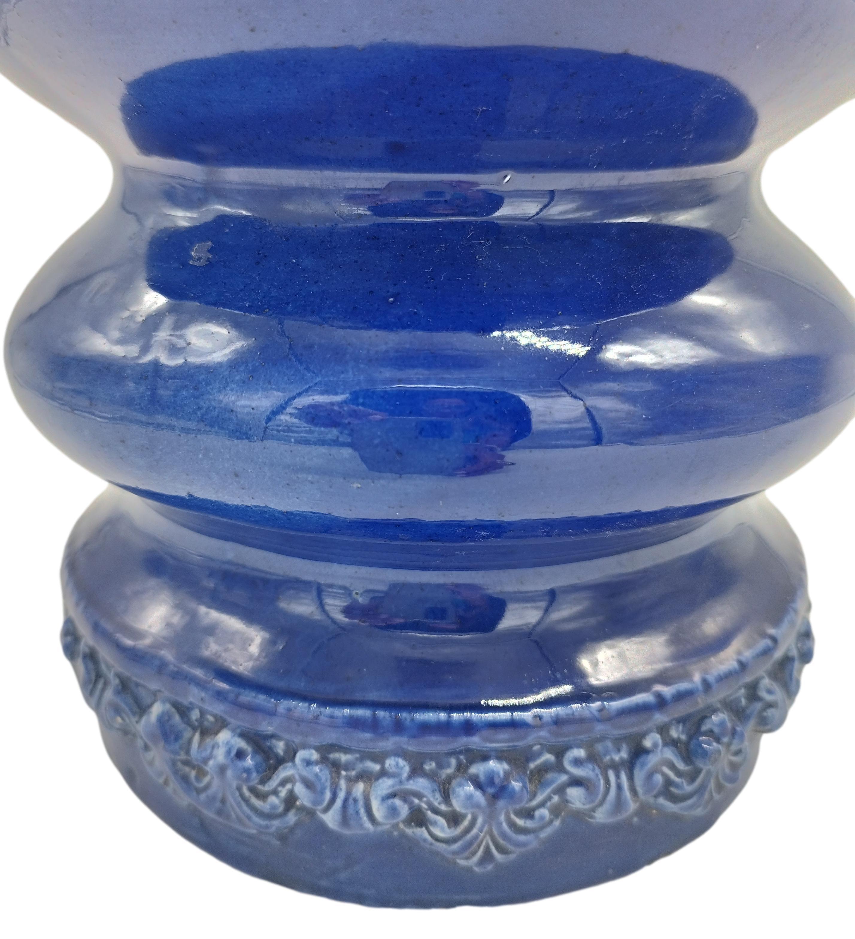 Fin du 20e siècle Vase décoratif en céramique bleue, Italie, années 1970 en vente