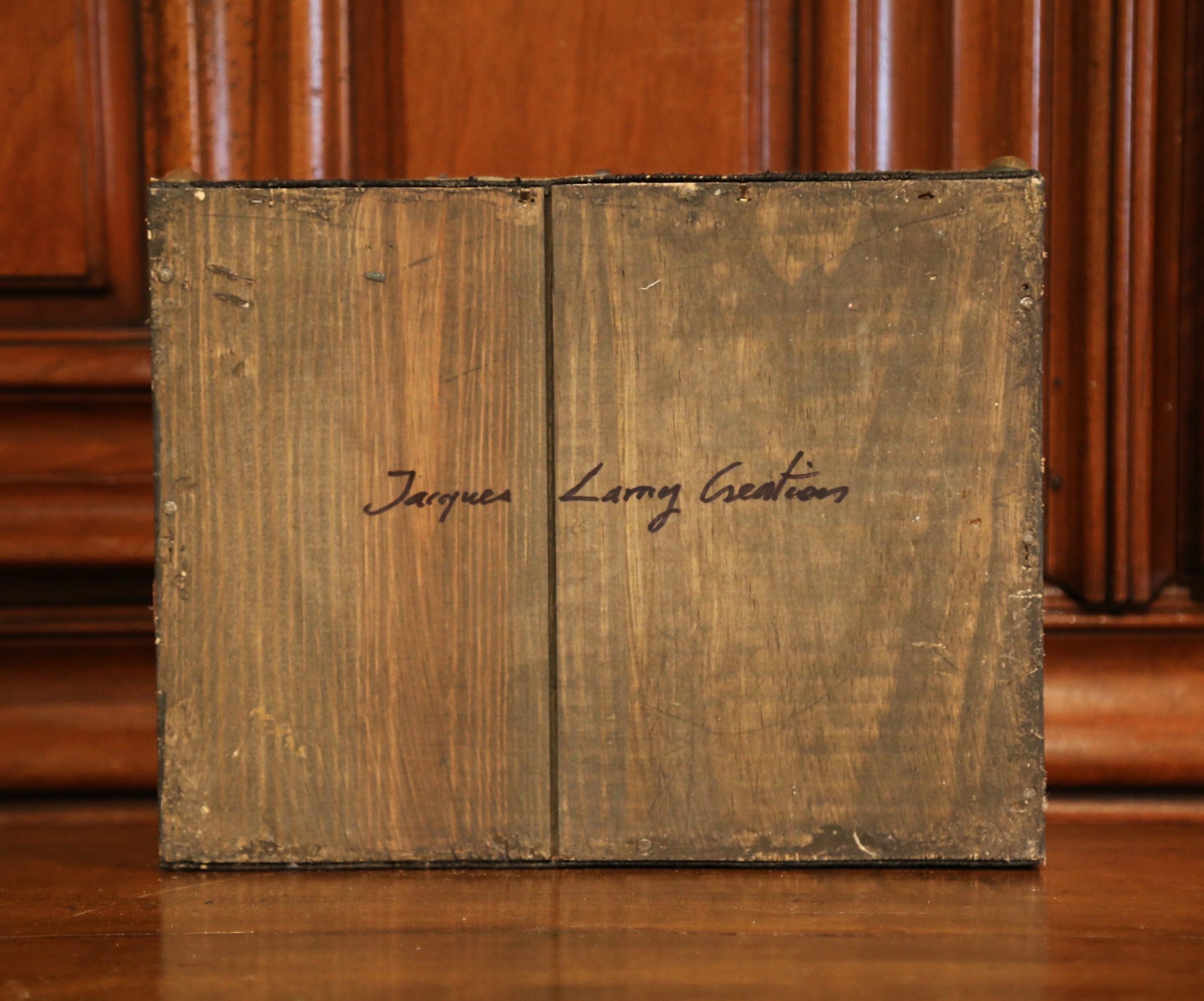 Caja bomba decorativa con tapiz de aguja del siglo XVIII de J. Lamy en venta 3