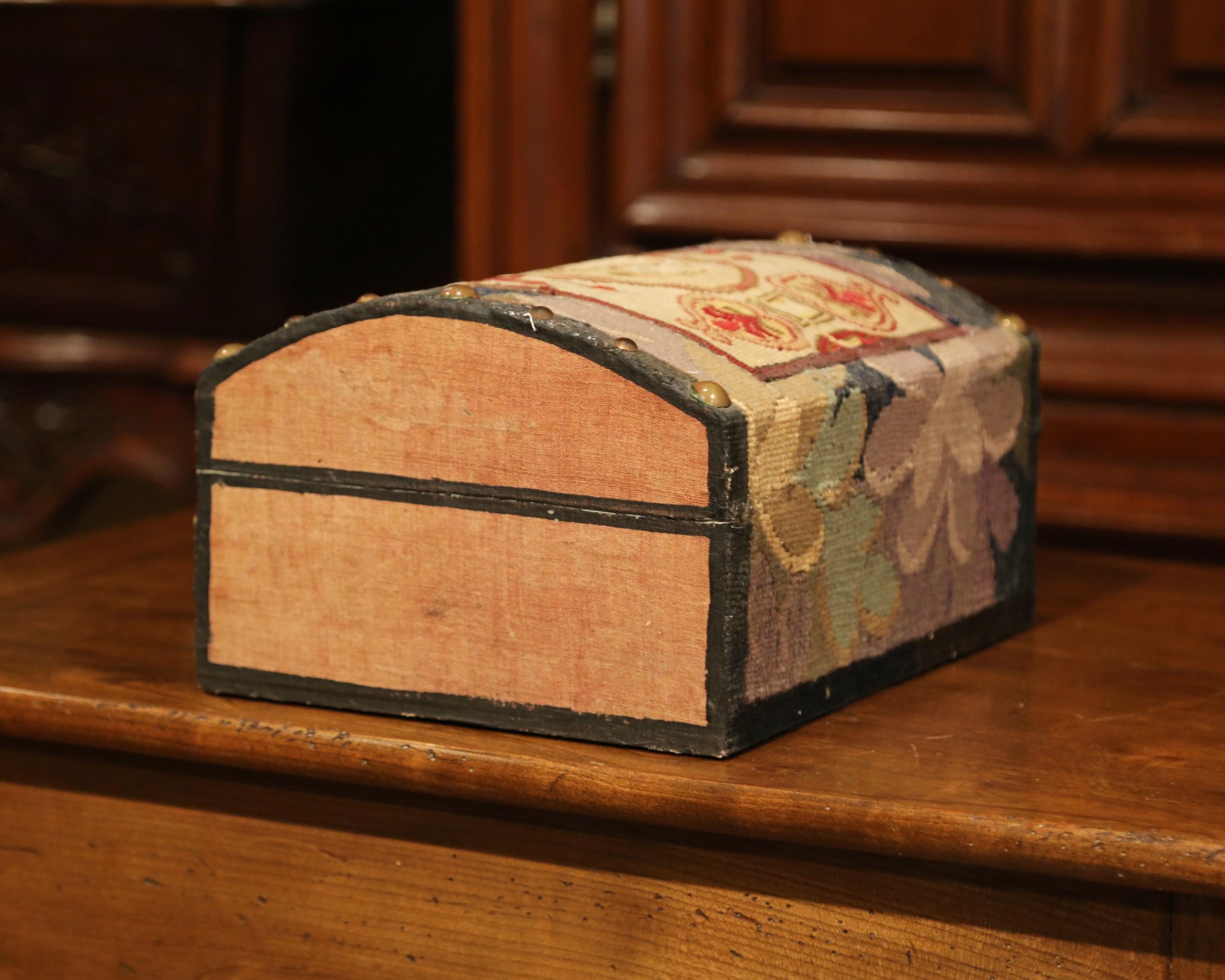 Decorative Bombe Box with 18th Century Needlepoint Tapestry by J. Lamy For Sale 2