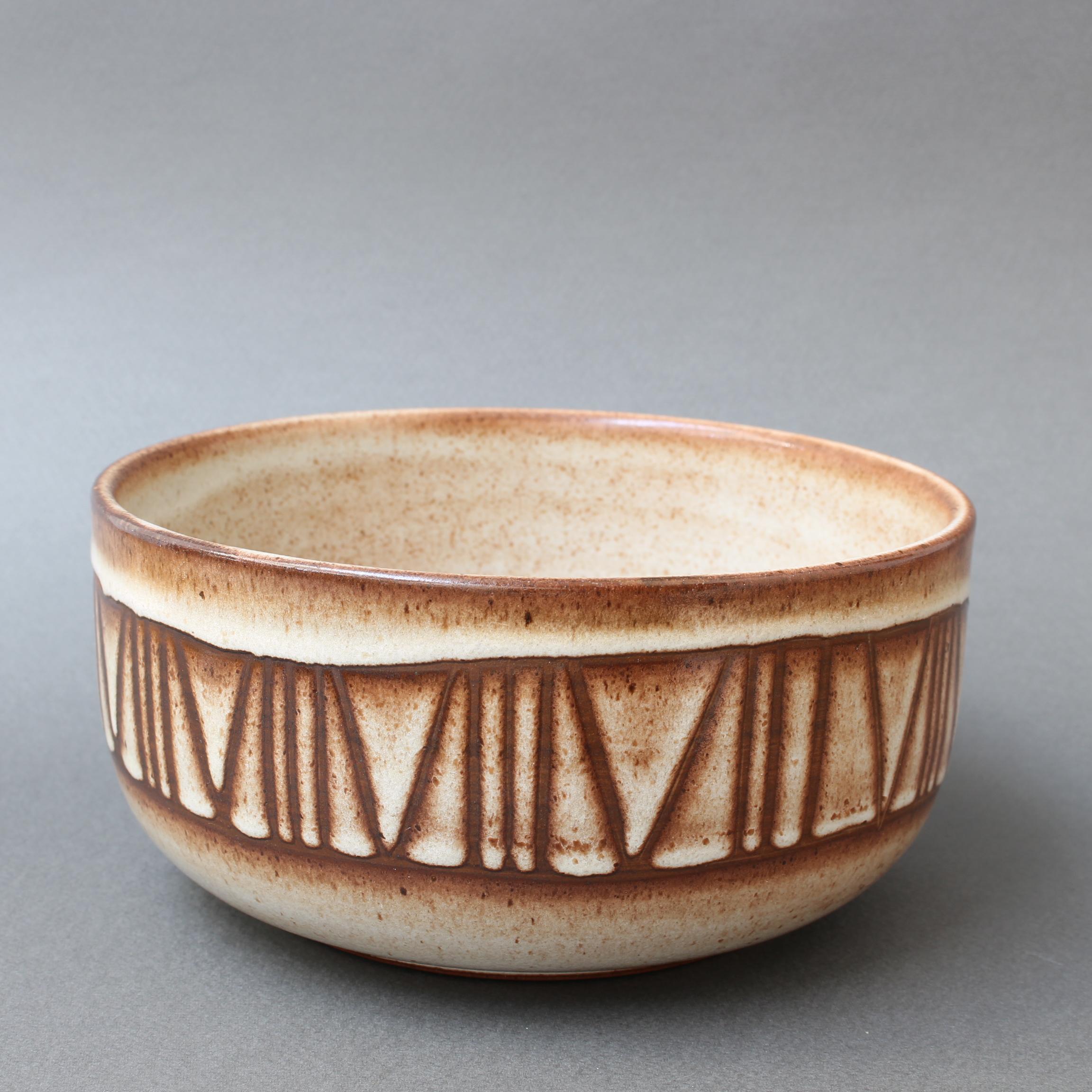 French Decorative Bowl by Jacques Pouchain, Atelier Dieulefit, circa 1960s