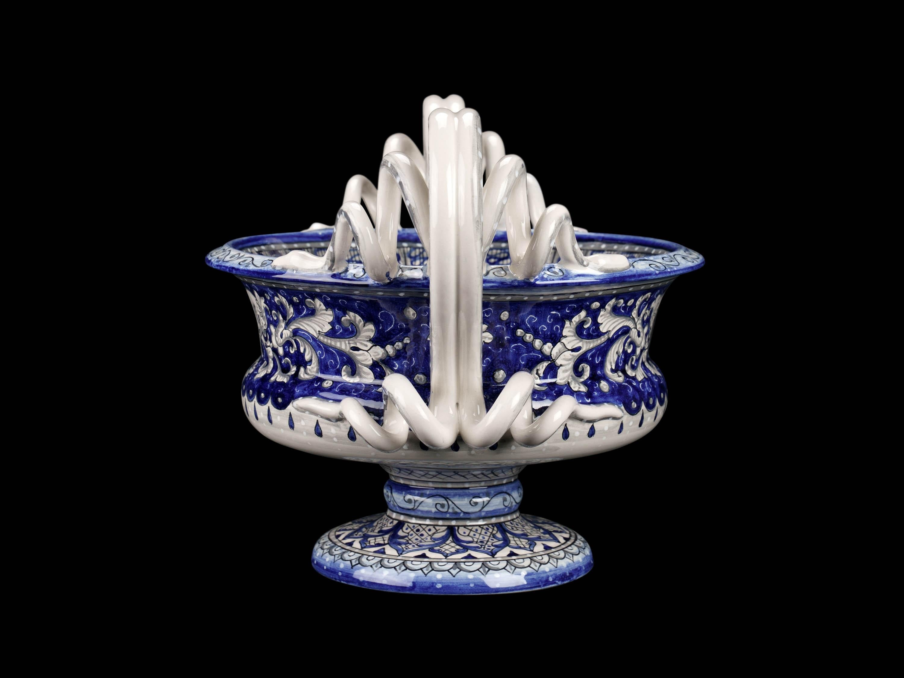 Centerpiece Bowl Riser Decorated Ornament Handles Majolica Blue White Vessel For Sale 2