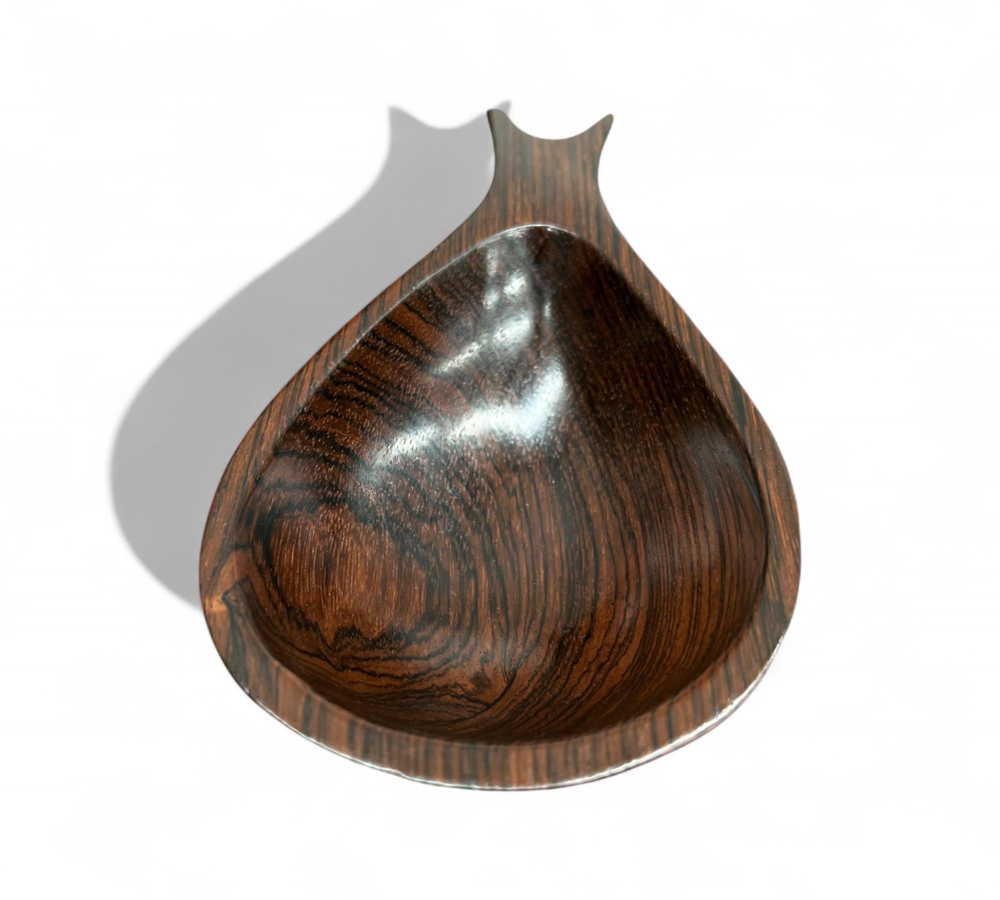 Cuenco decorativo en madera dura brasileña, Desconocido, Años 60 Carpintería en venta