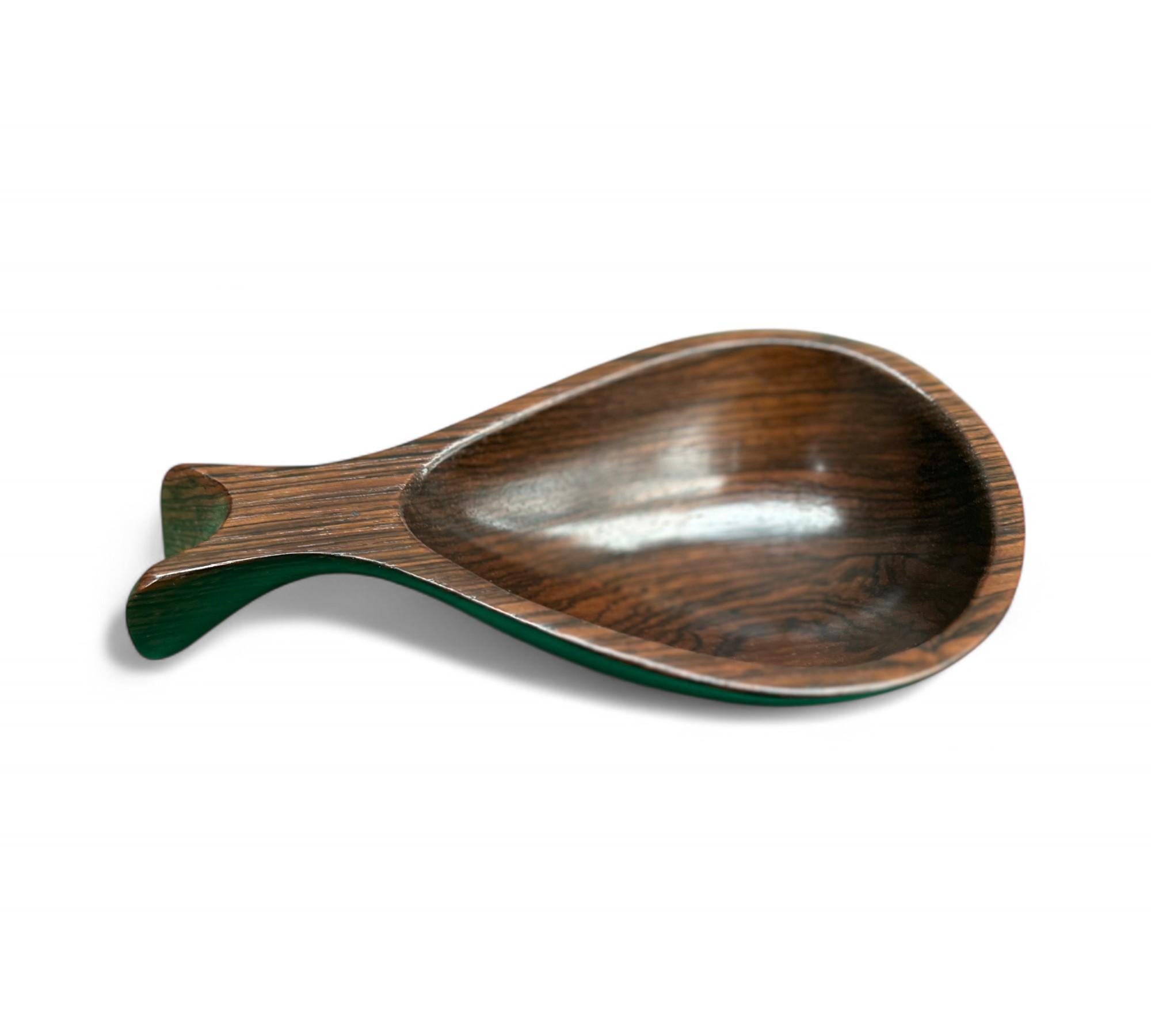 Cuenco decorativo en madera dura brasileña, Desconocido, Años 60 mediados del siglo XX en venta