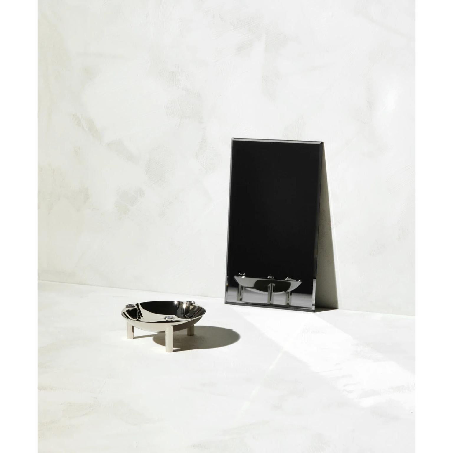 Cuenco decorativo de latón macizo de STOFF Nagel Danés en venta