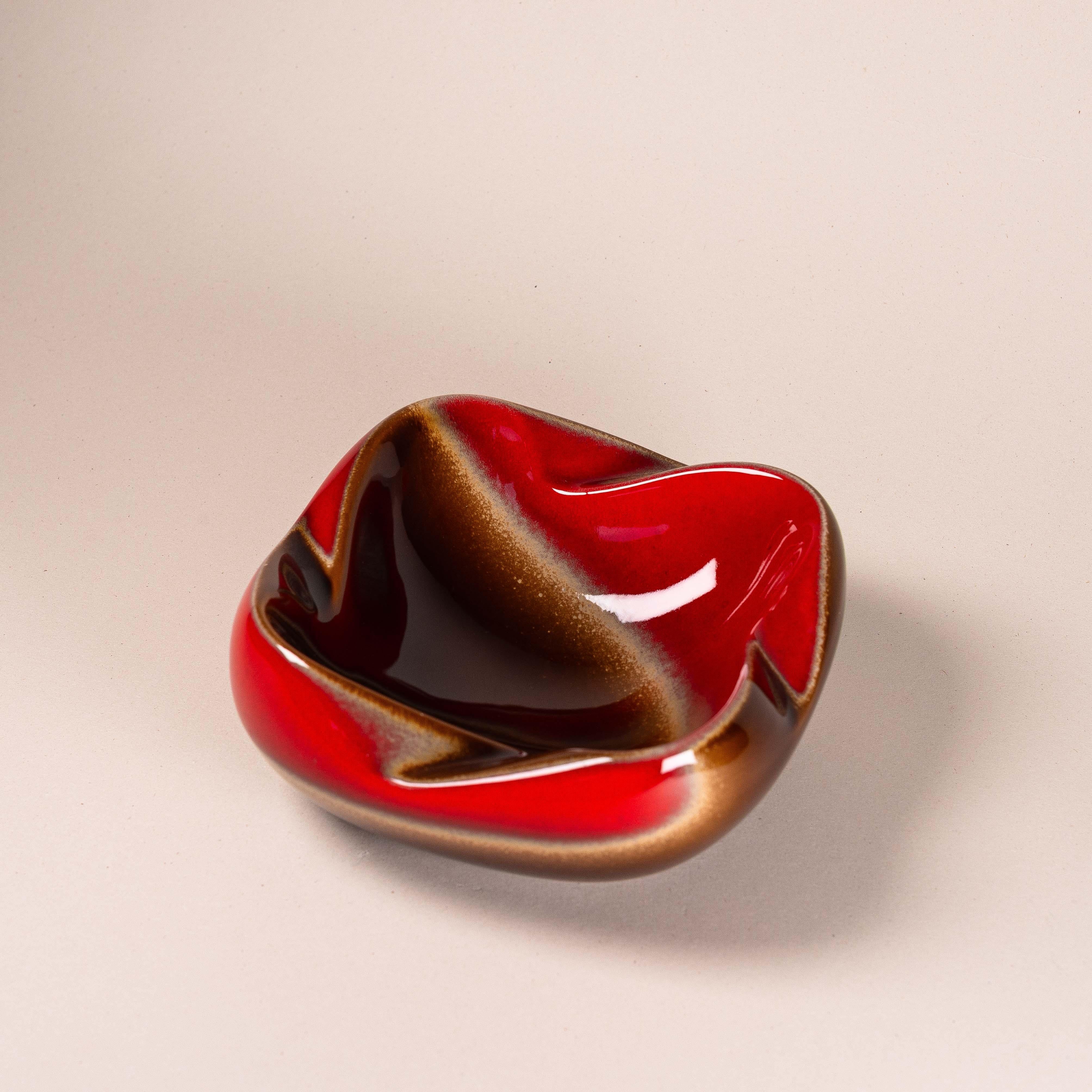 Enameled Decorative Bowl or Dish, Ceramic in Red and Brown Enamel, Verceram France 1950 For Sale