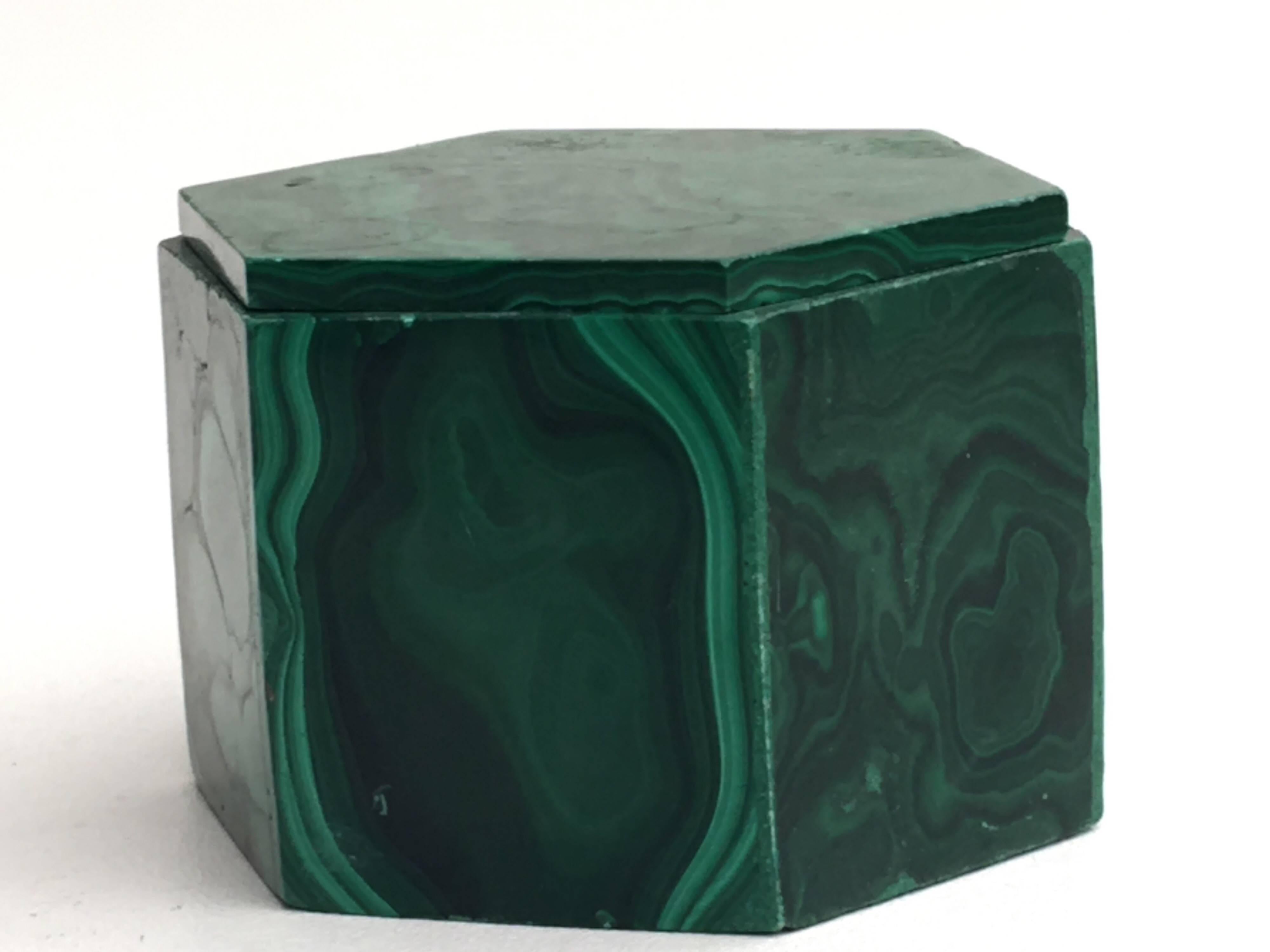 Decorative Box in Malachite For Sale 2