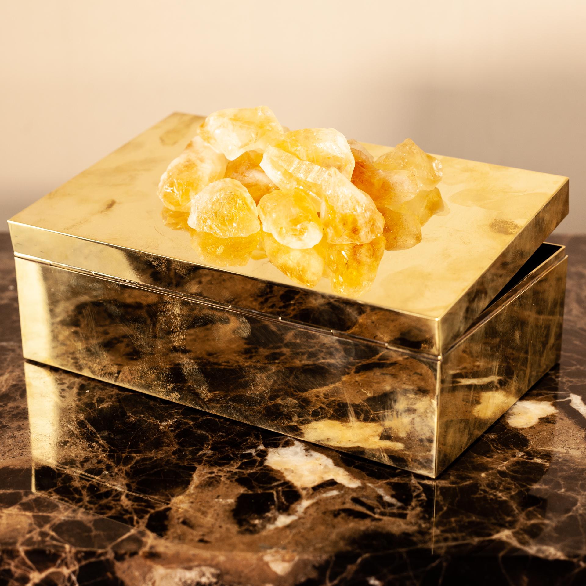 Italian Decorative Box in Solid Brass with Natural Quartz Gemstone For Sale