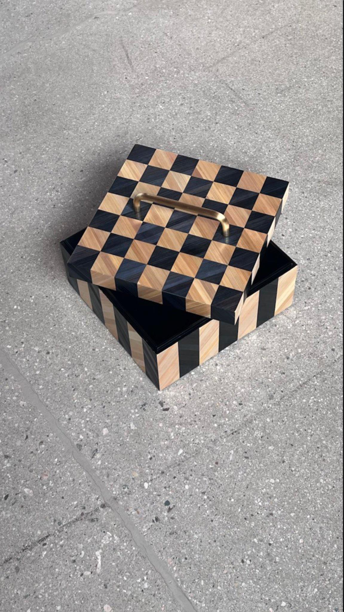Contemporary Decorative Box Straw Marquetry Inlay Handmade Checkerboard Black White Brass  For Sale