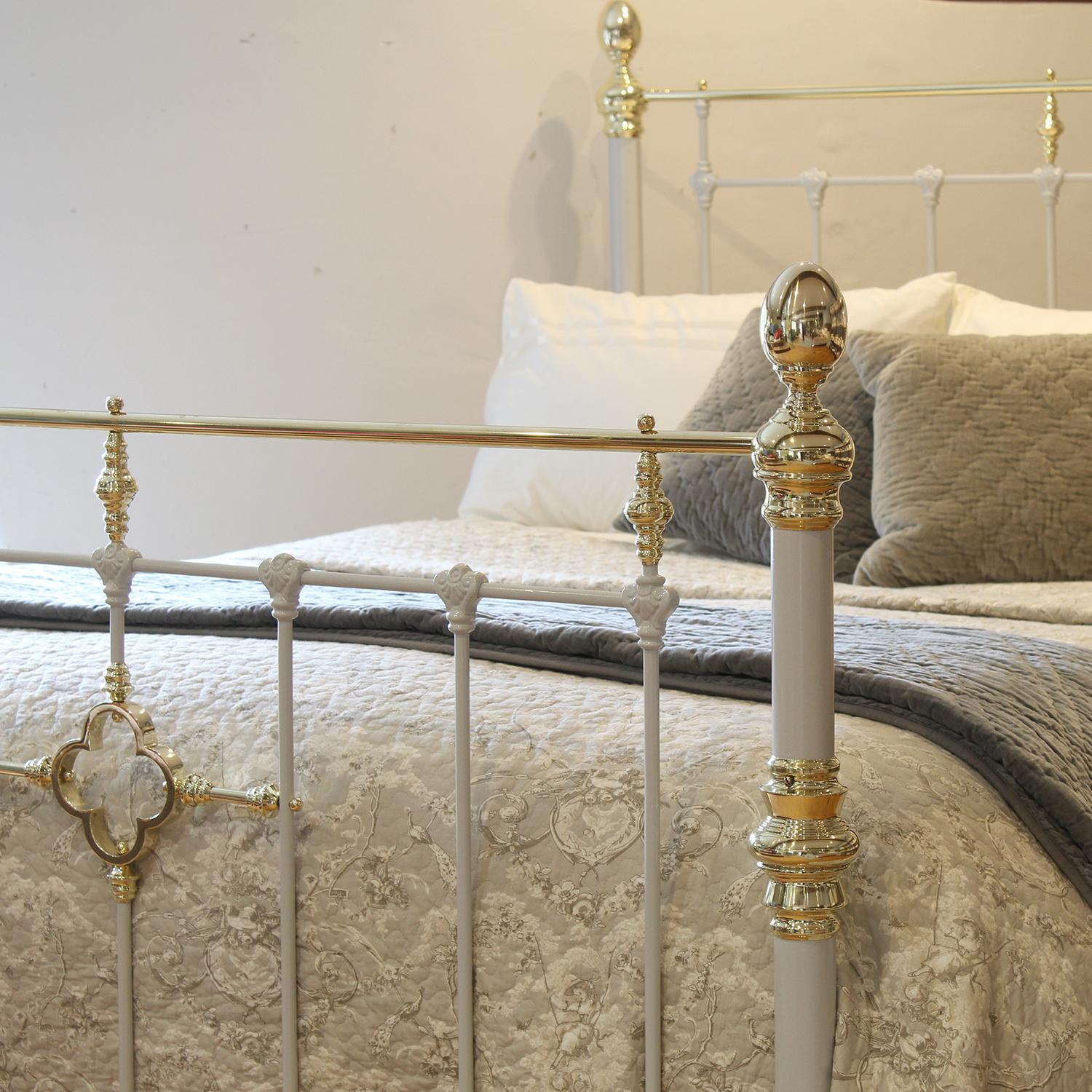 old fashioned bed frames