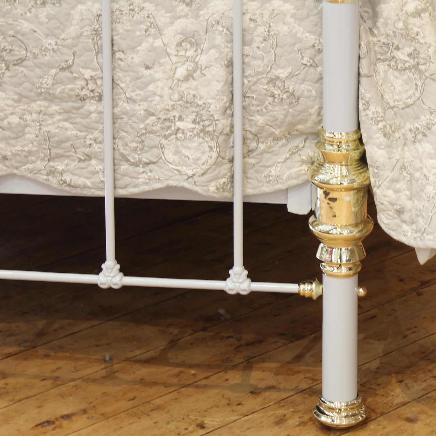 brass bed knobs