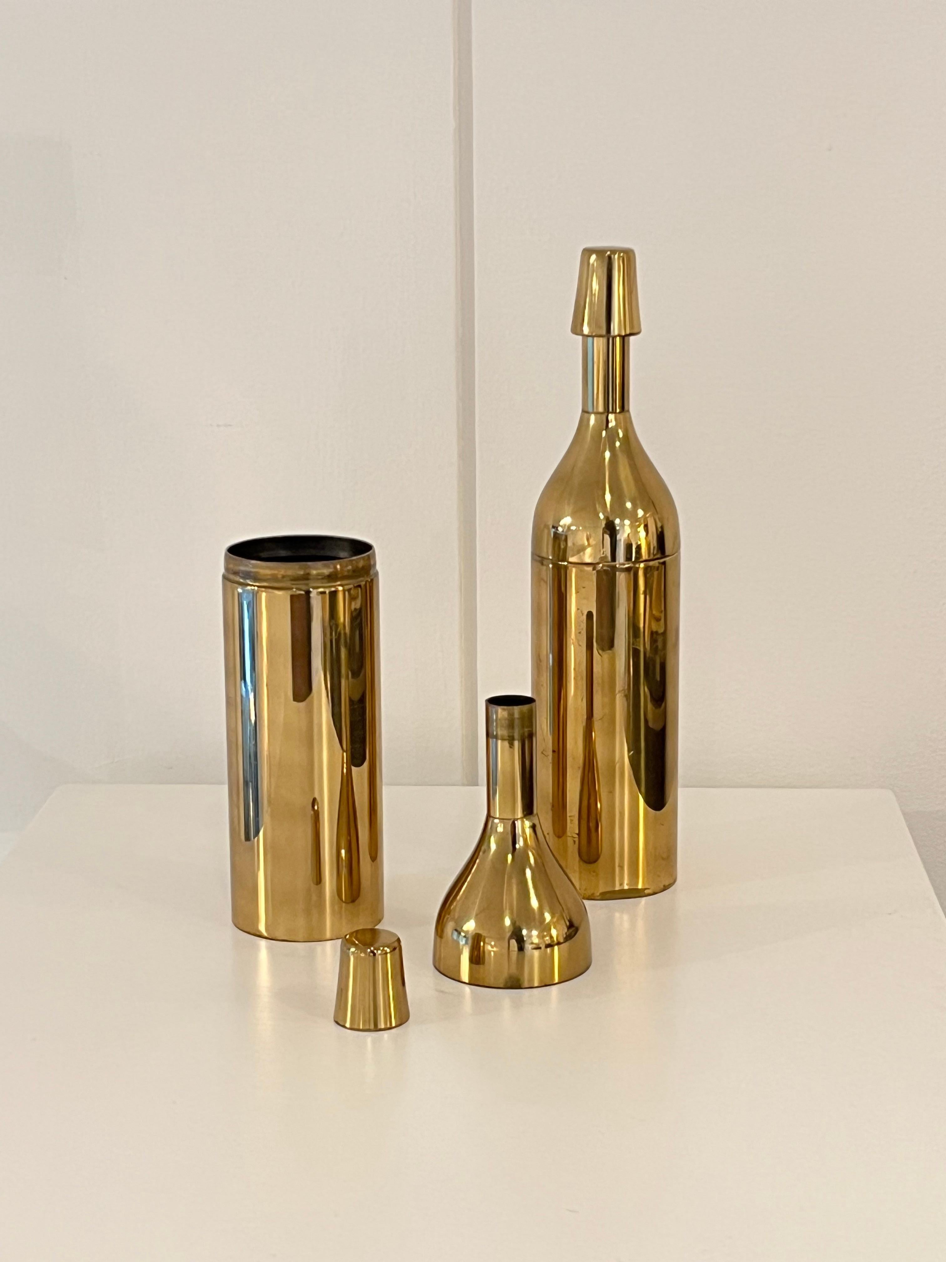 Ottone Bottiglie decorative in ottone - Timbro made in Italy, circa 1970 in vendita