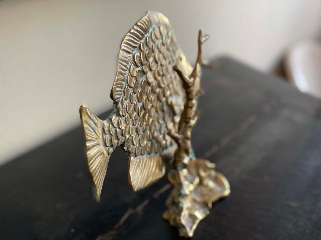 Decorative Brass Fish Sculpture from the 20th Century In Good Condition For Sale In Hamburg, DE