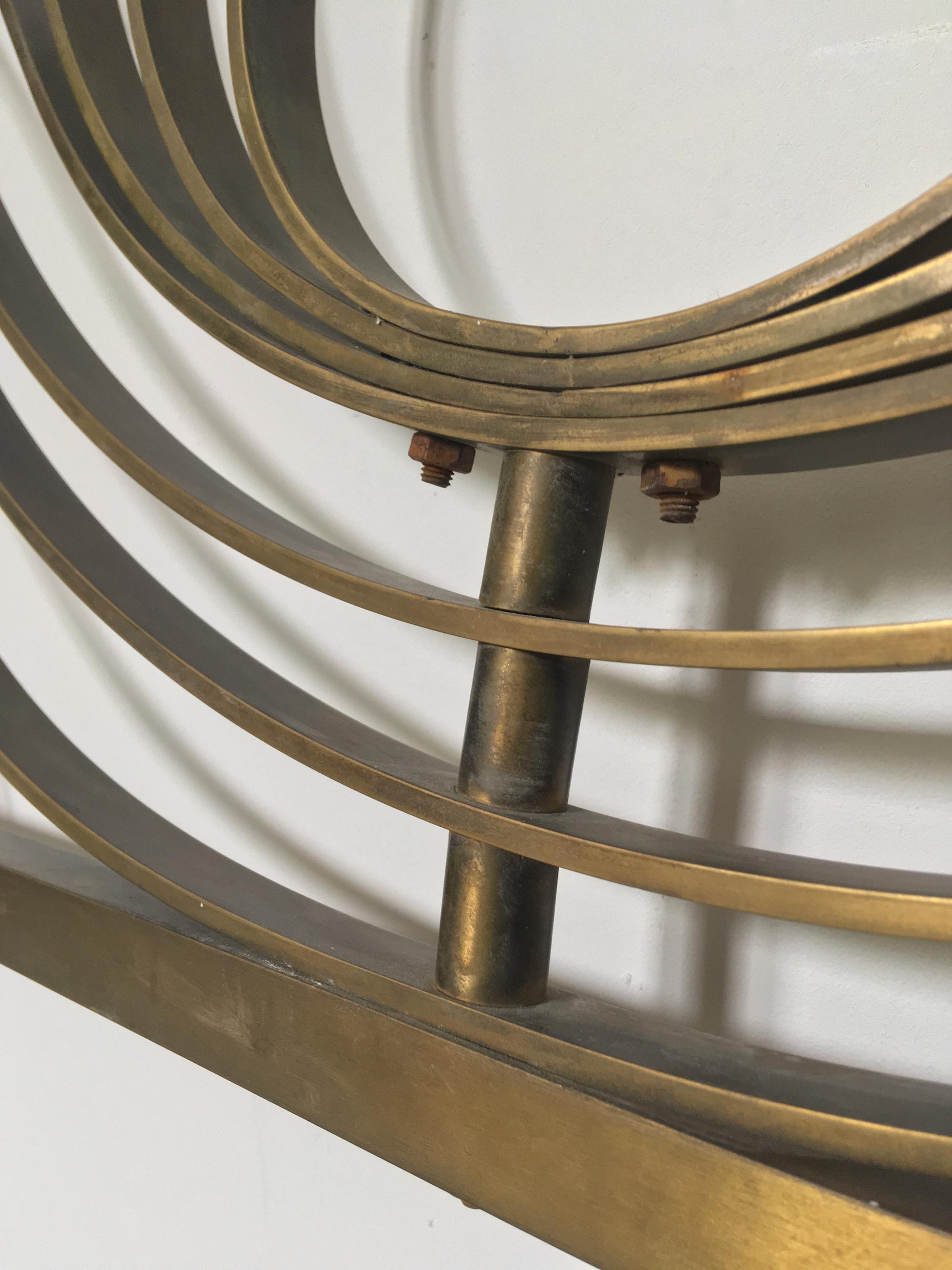 Decorative Brass Headboard, Mid-20th Century, Italian Modern For Sale 1