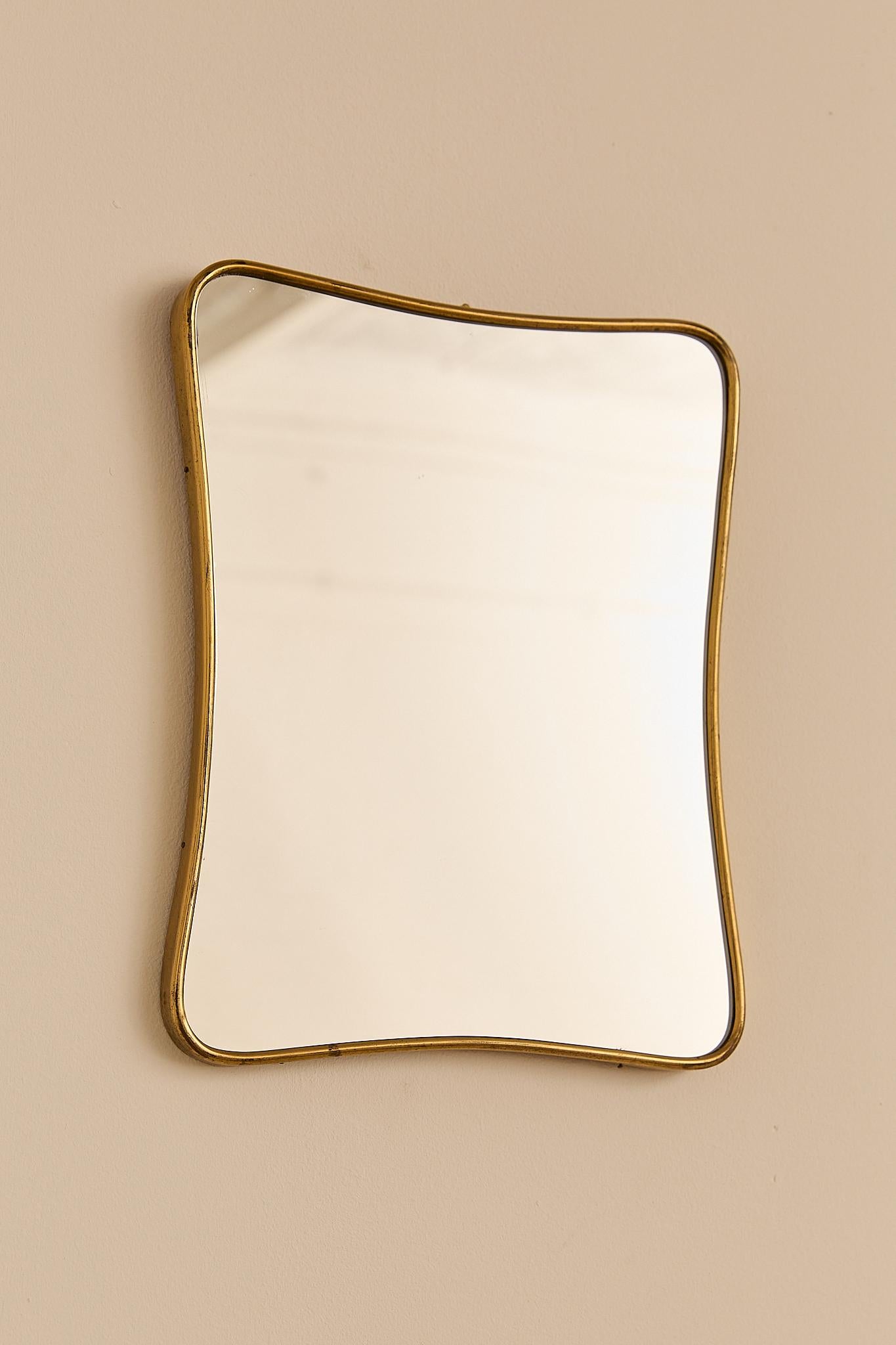 Decorative Brass Mirror In Good Condition For Sale In London, GB