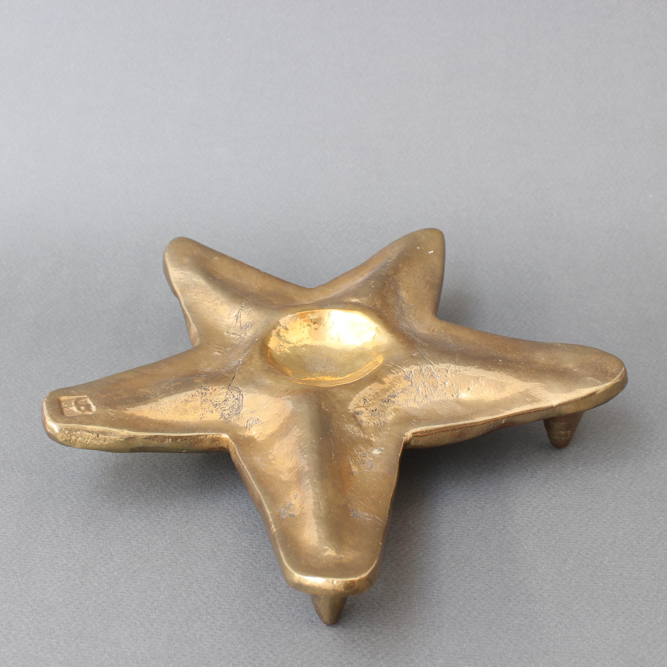 Spanish Decorative Brass Trivet in Starfish Motif by David Marshall 'circa 1990s' For Sale