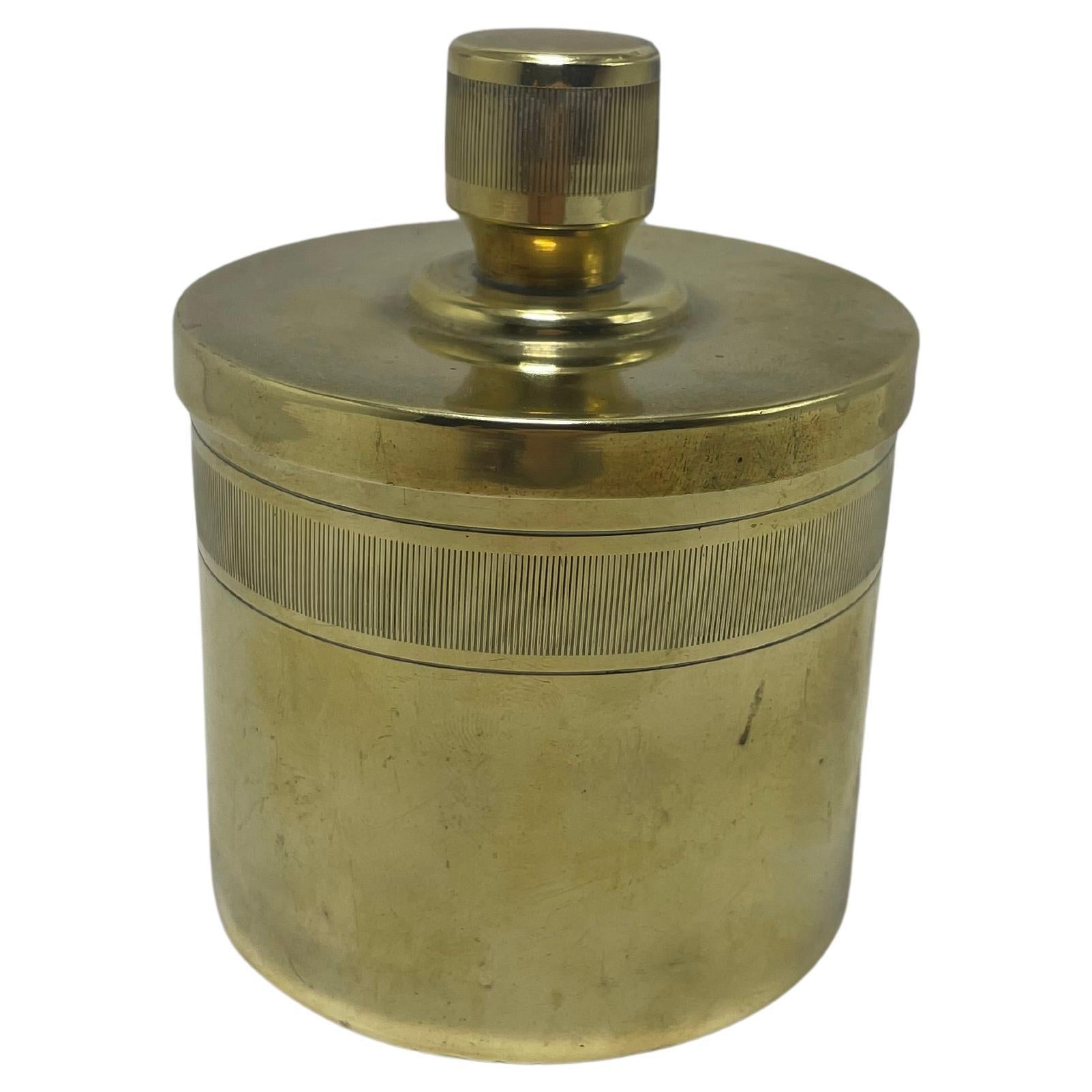 Ciotola con coperchio in bronzo di J.L.A., Svezia, anni '30
