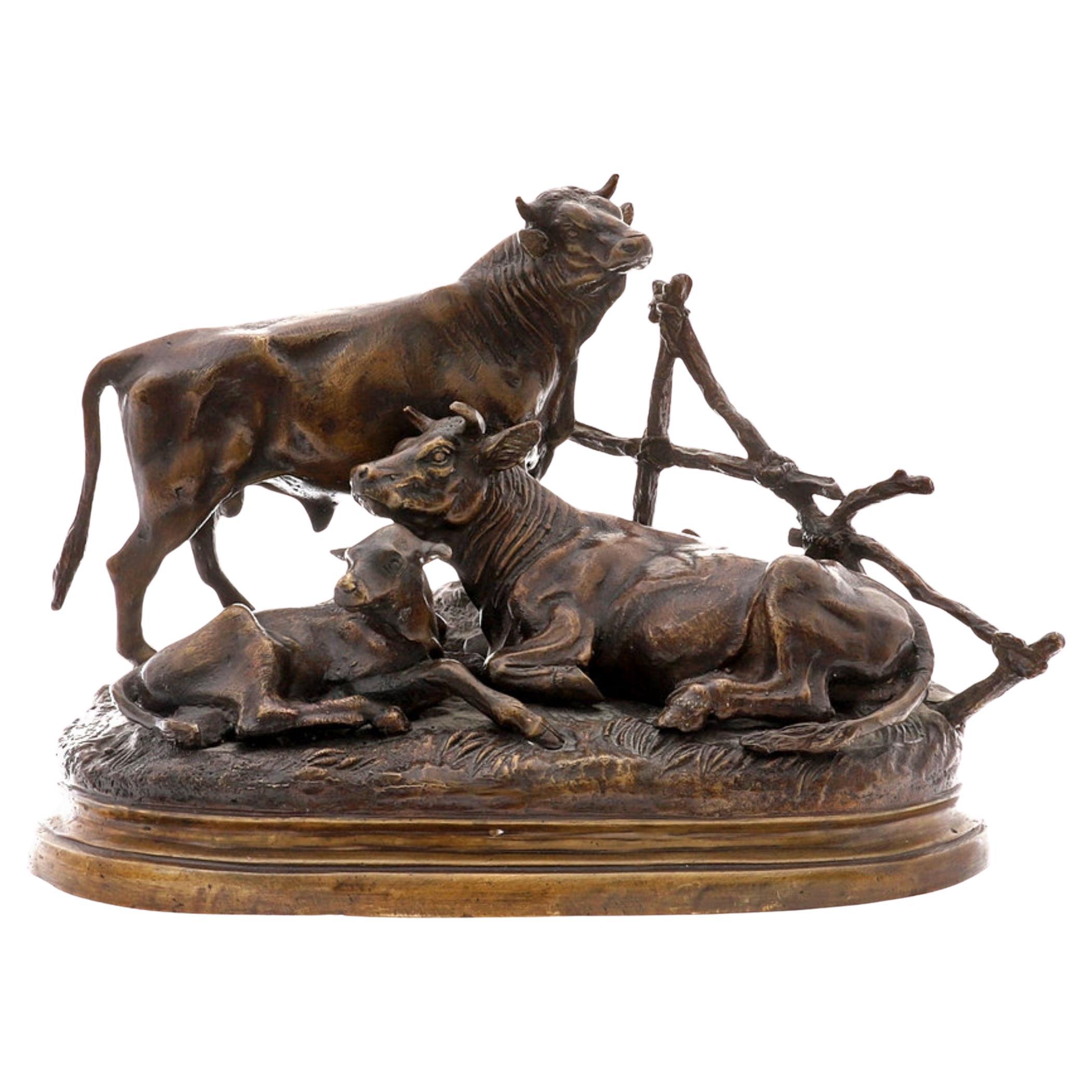 Decorative Bronze Figure of a Bull, Home Decor Objects After Jules Moigniez