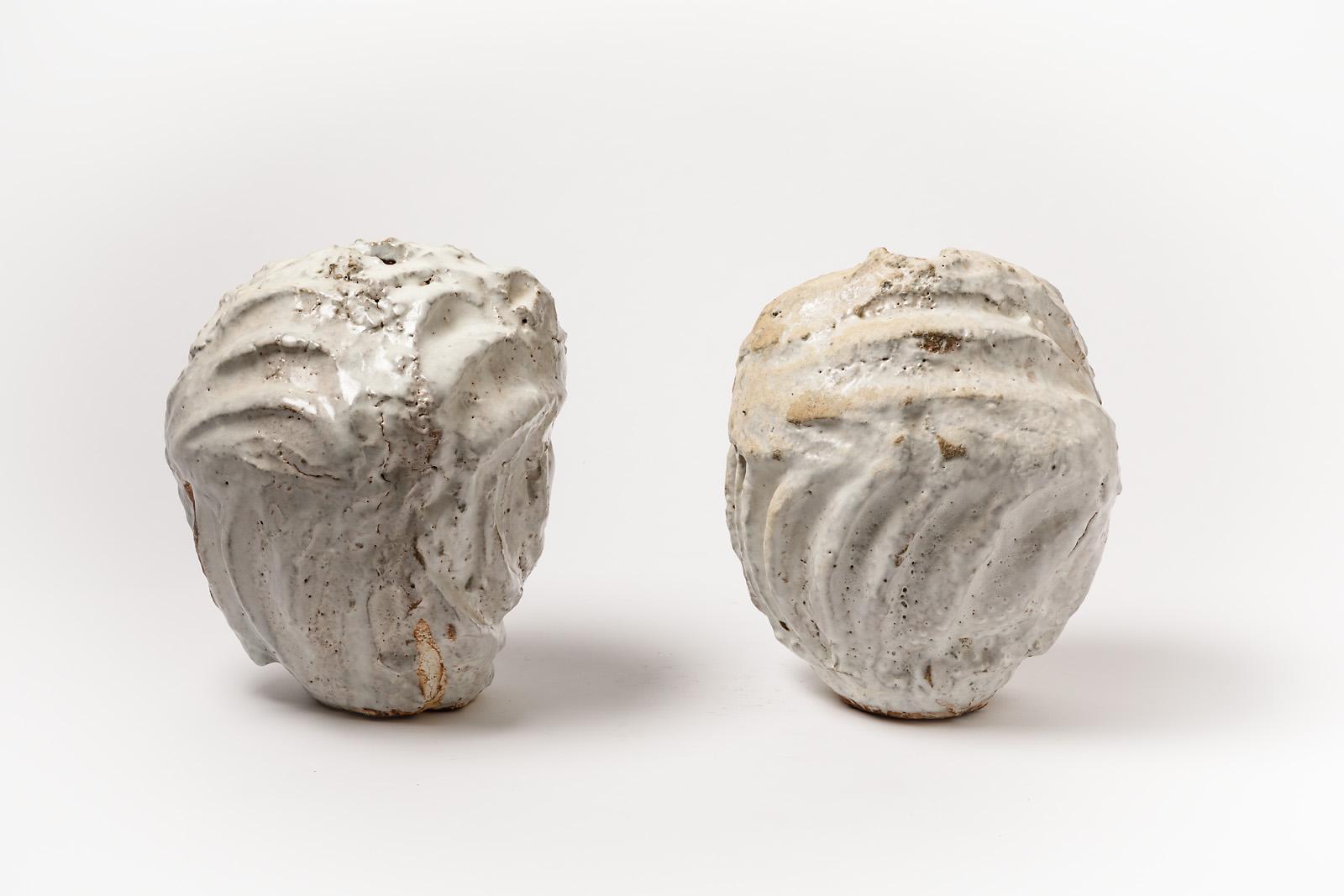 XXIe siècle et contemporain Vase décoratif brutaliste en céramique grès blanc par Hervé Rousseau 21ème siècle en vente