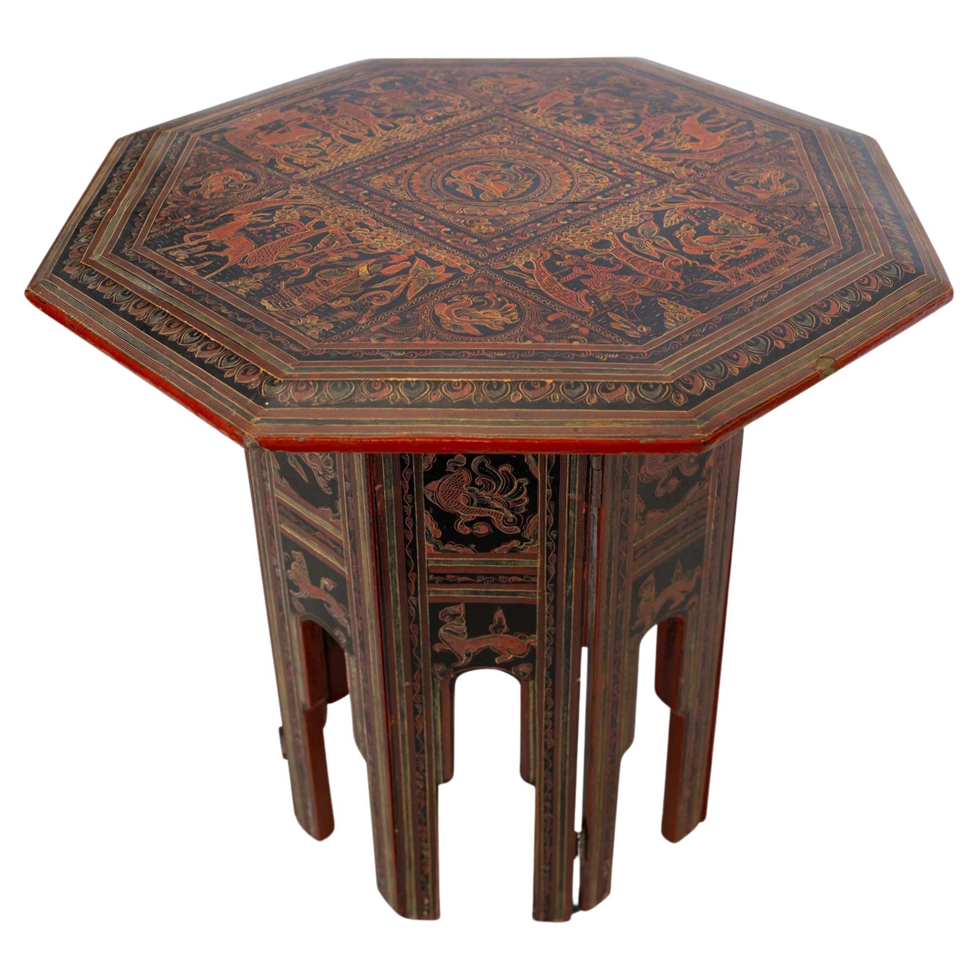 Table à thé pliante de style oriental victorien Liberty of London avec peintures 1890s en vente