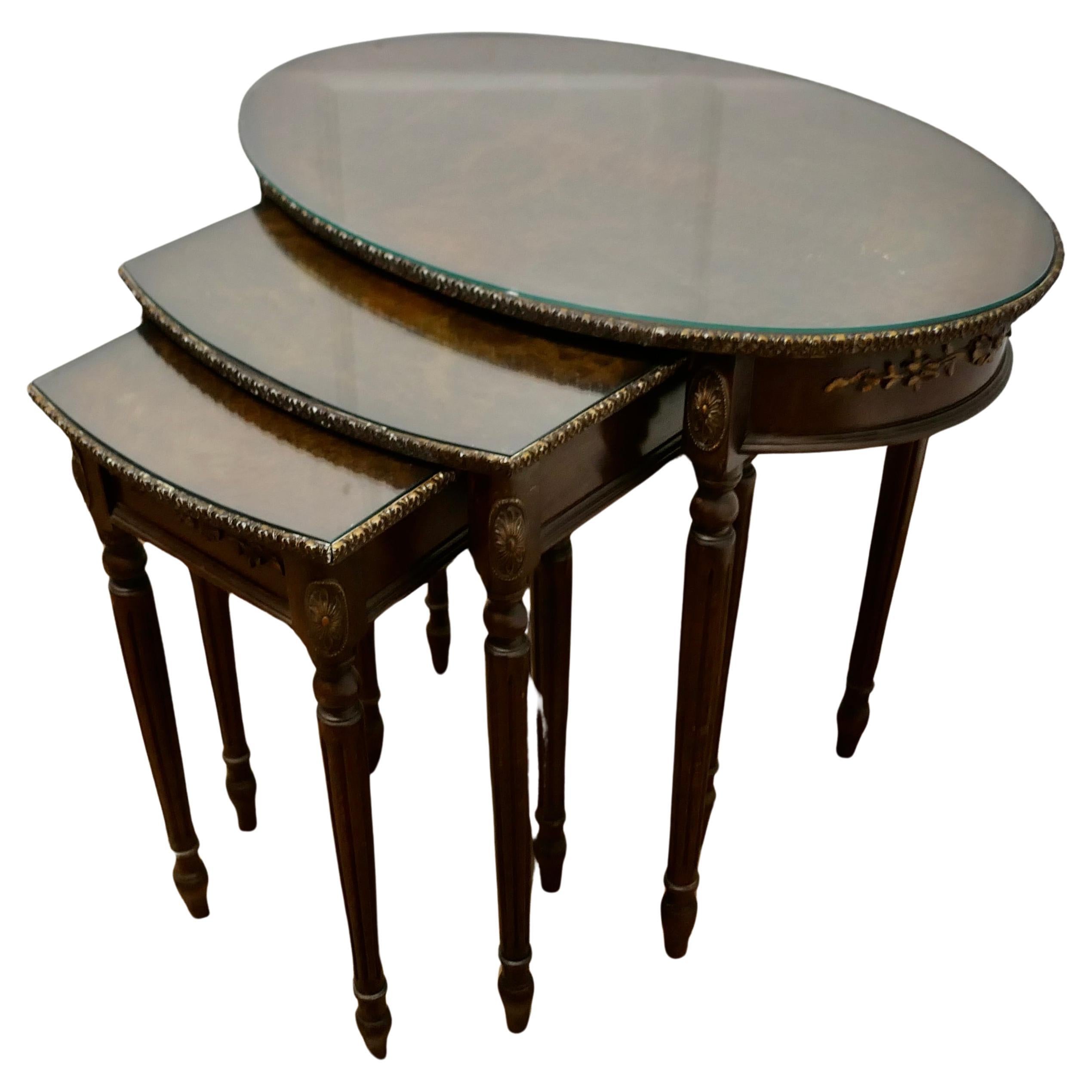 Decorative Burr Walnut Nest of Tables    For Sale
