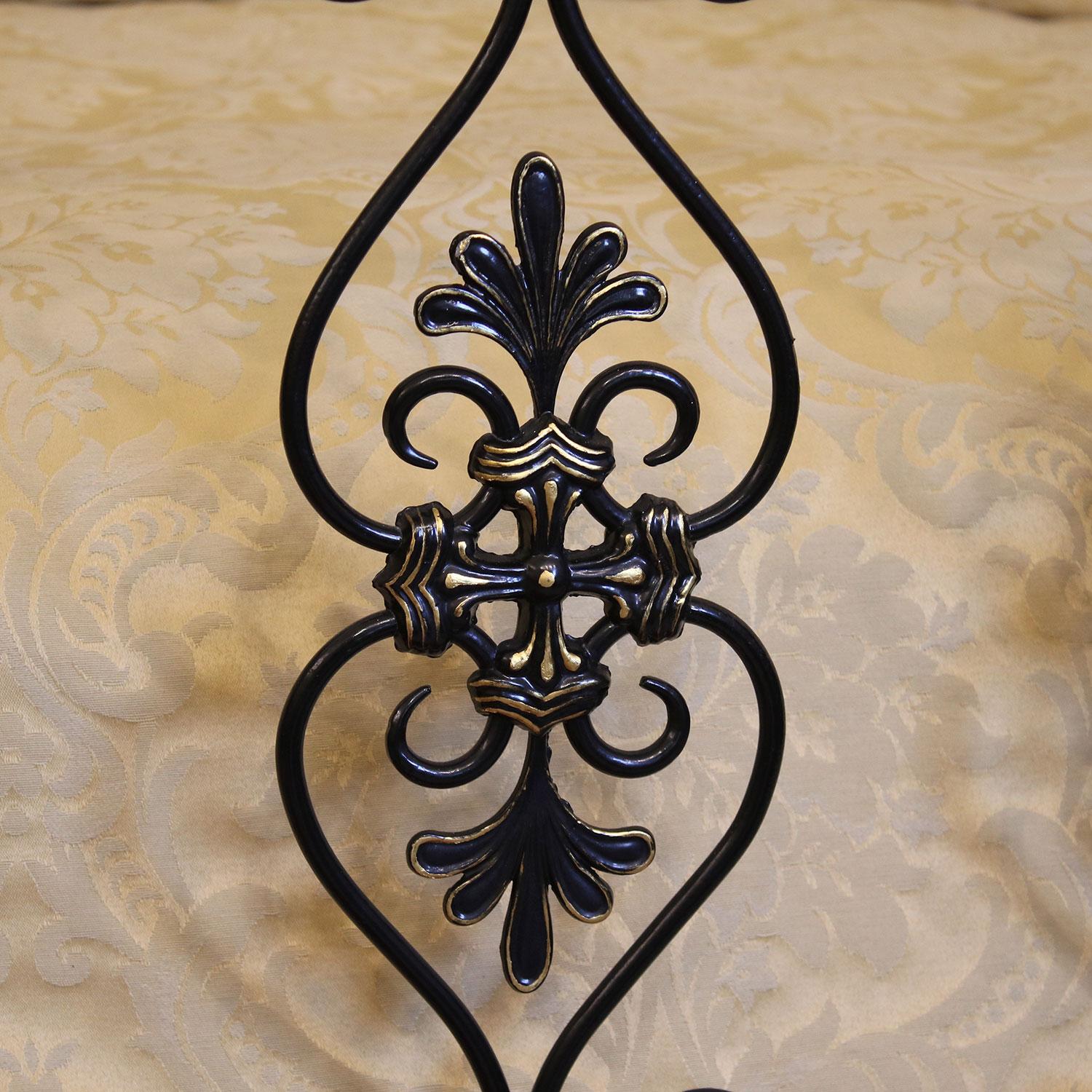 Decorative Cast Iron Bedstead in Black, MK155 1