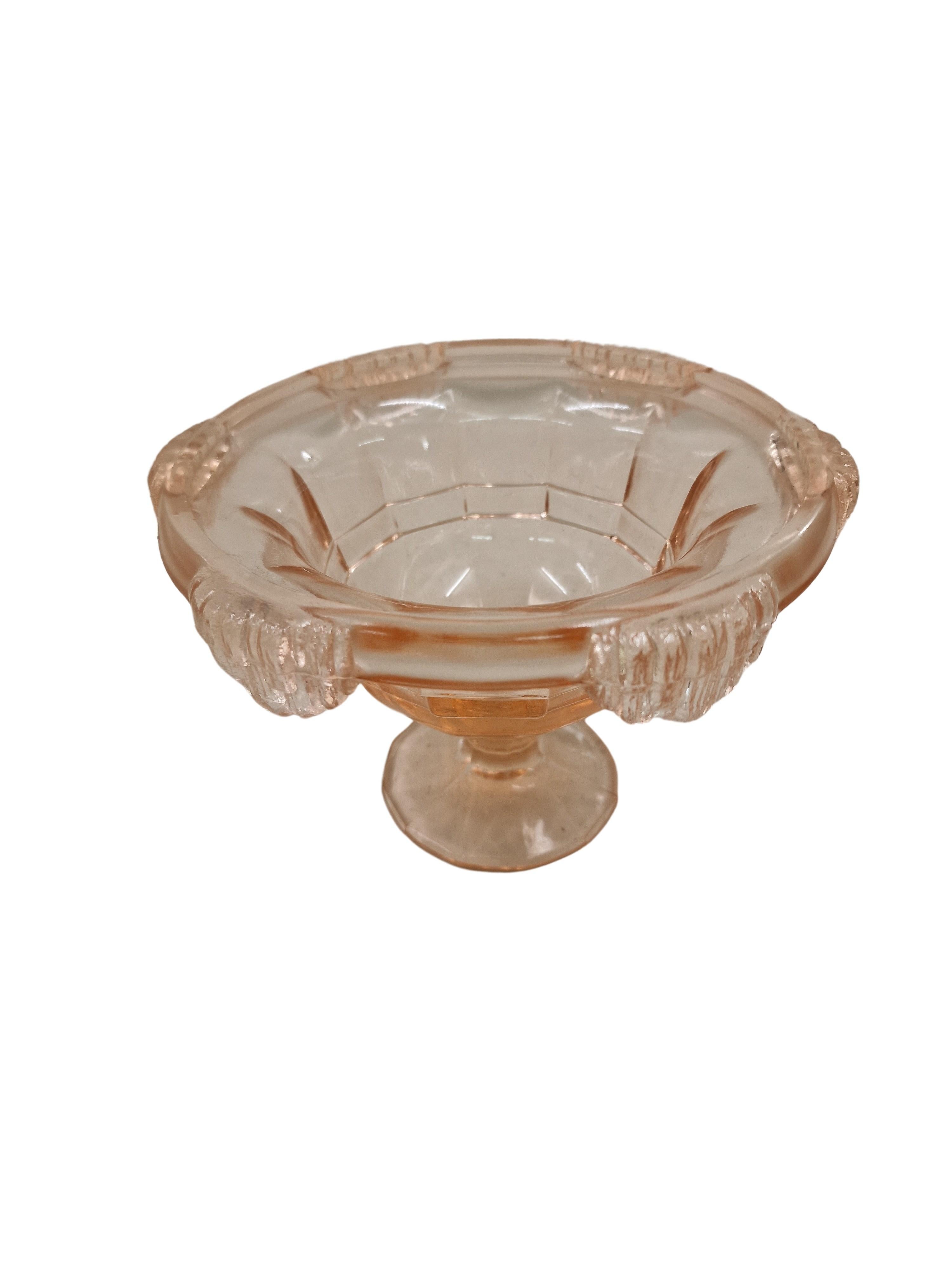 Italian Decorative centerpiece, ice bowl, pink, Art Deco, 1930s, Italy For Sale