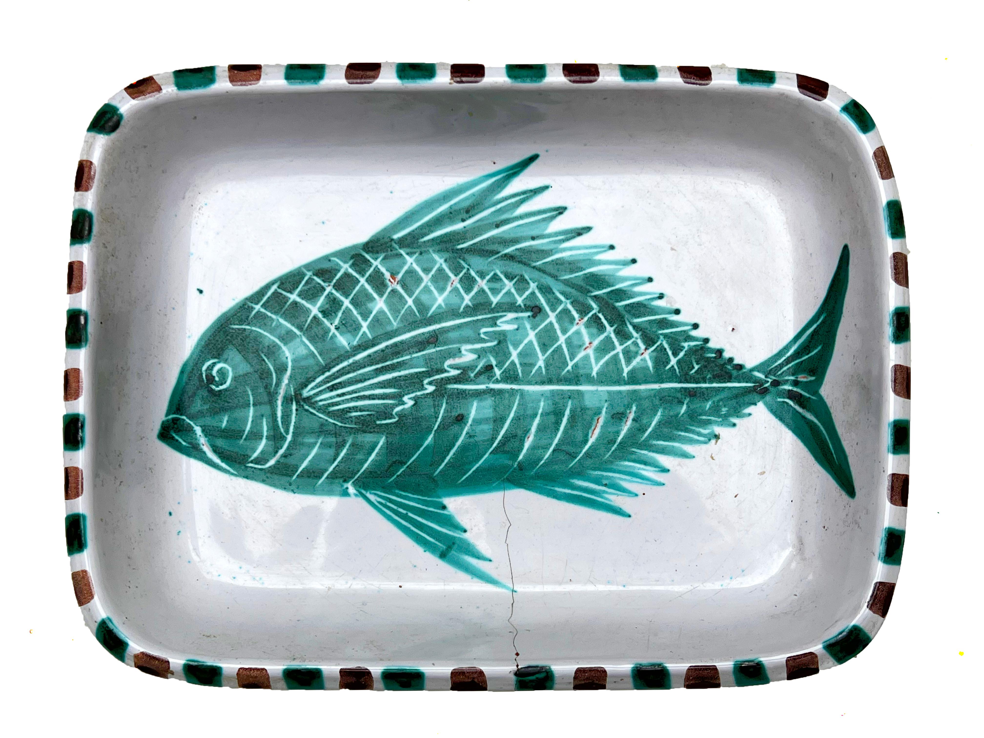 Mid-Century Modern Plat décoratif en céramique de Vallauris dans le sud de la France, signé par Fazio en vente