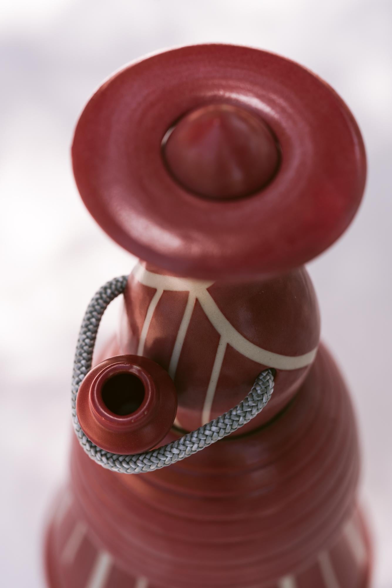 Muñeca de cerámica decorativa inspirada en la cultura ibicenca en Nuevo estado para la venta en SANTA EULÀRIA DES RIU, ES