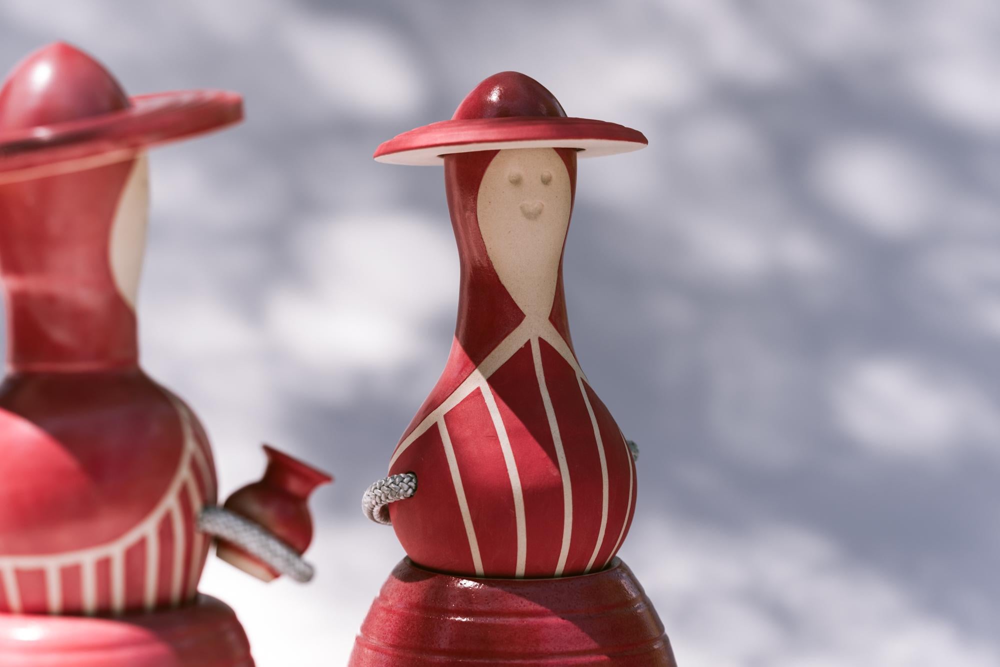 Muñeca de cerámica decorativa inspirada en la cultura ibicenca Gres en venta
