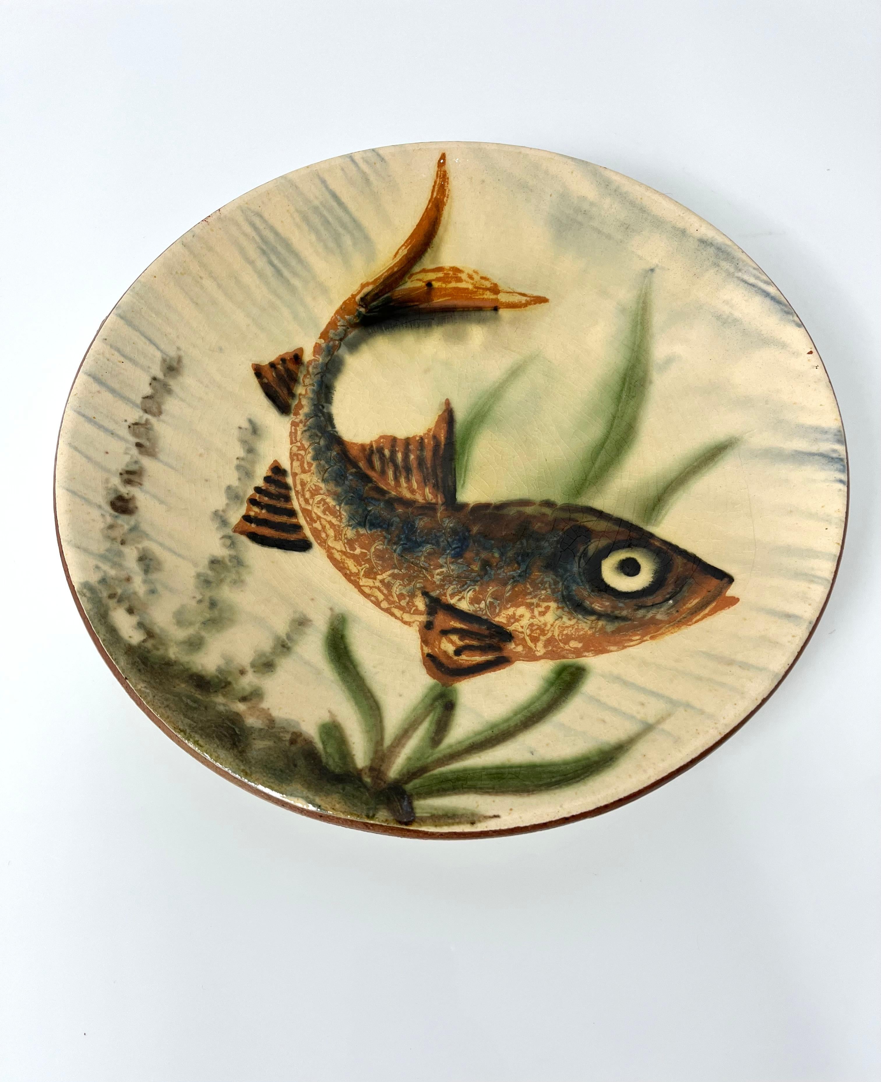 Mid-Century Modern Decorative ceramic plate by Puigdemont (Signed), 60’s For Sale