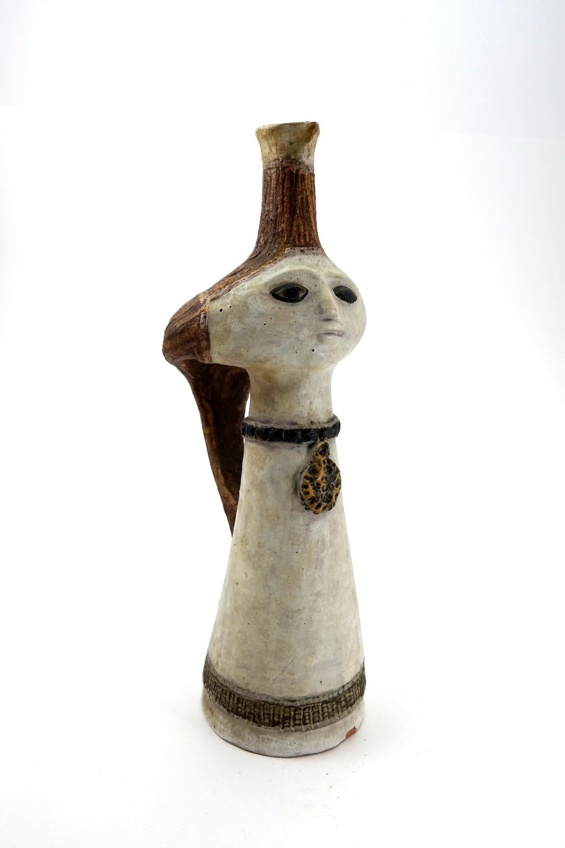 Decorative Female Figure Ceramic Table Vase by F. Spizzico, 1970s In Good Condition For Sale In Budapest, HU