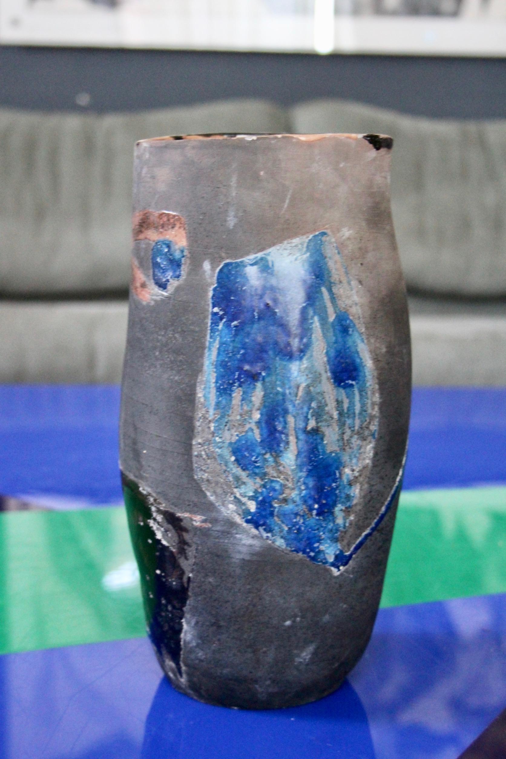 decorative ceramic vase For Sale 1