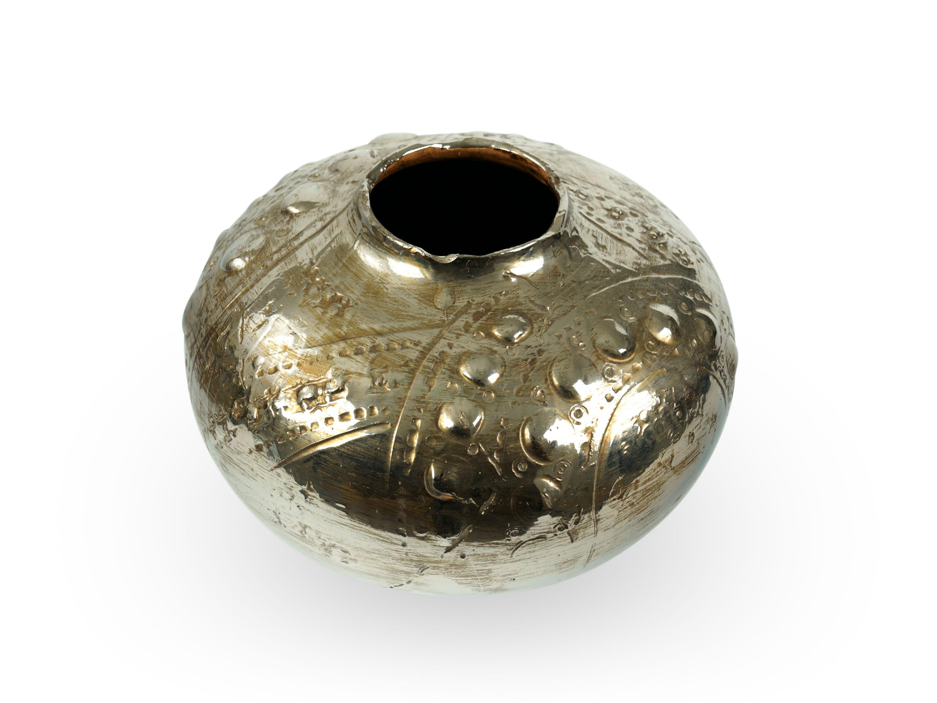 Contemporary Decorative Ceramic Vase Vessel Centerpiece Platinum Metallic Luster, Italy For Sale