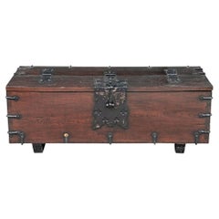 Used Decorative Chinese Storage Chest As Cocktail Table