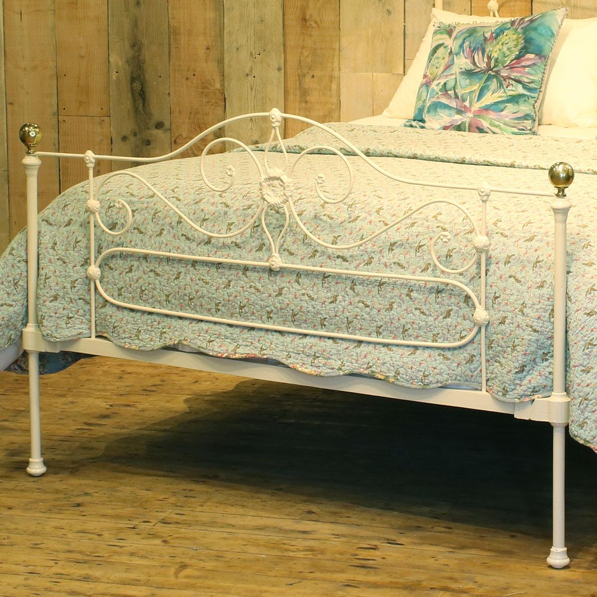 Victorian Decorative Cream Antique Bed MK201