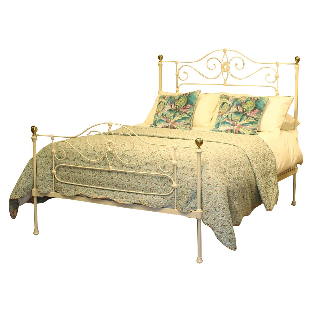 Decorative Cream Antique Bed MK201