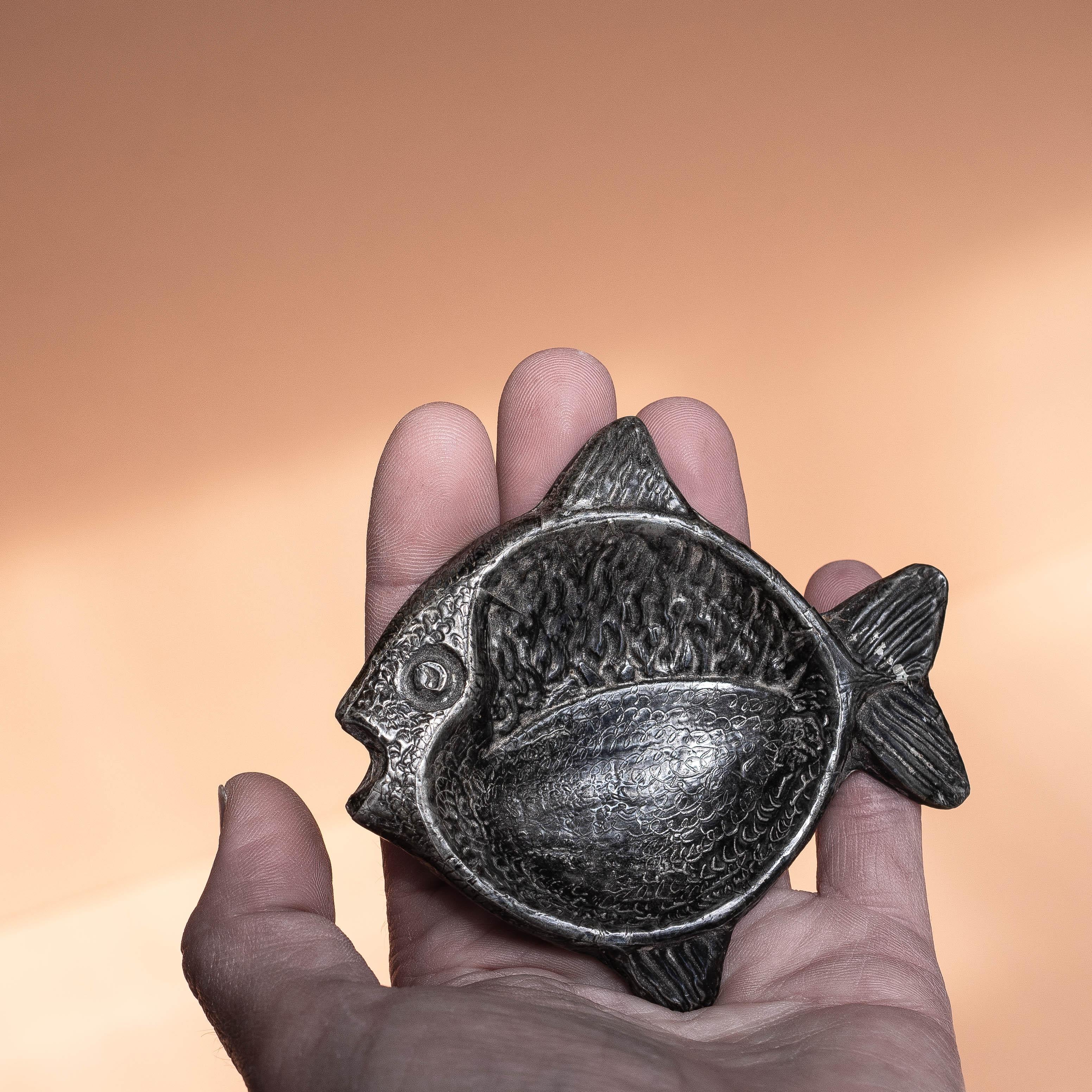 Decorative Dish or Trinket, Silvered Metal Fish Design, 1970s For Sale 1