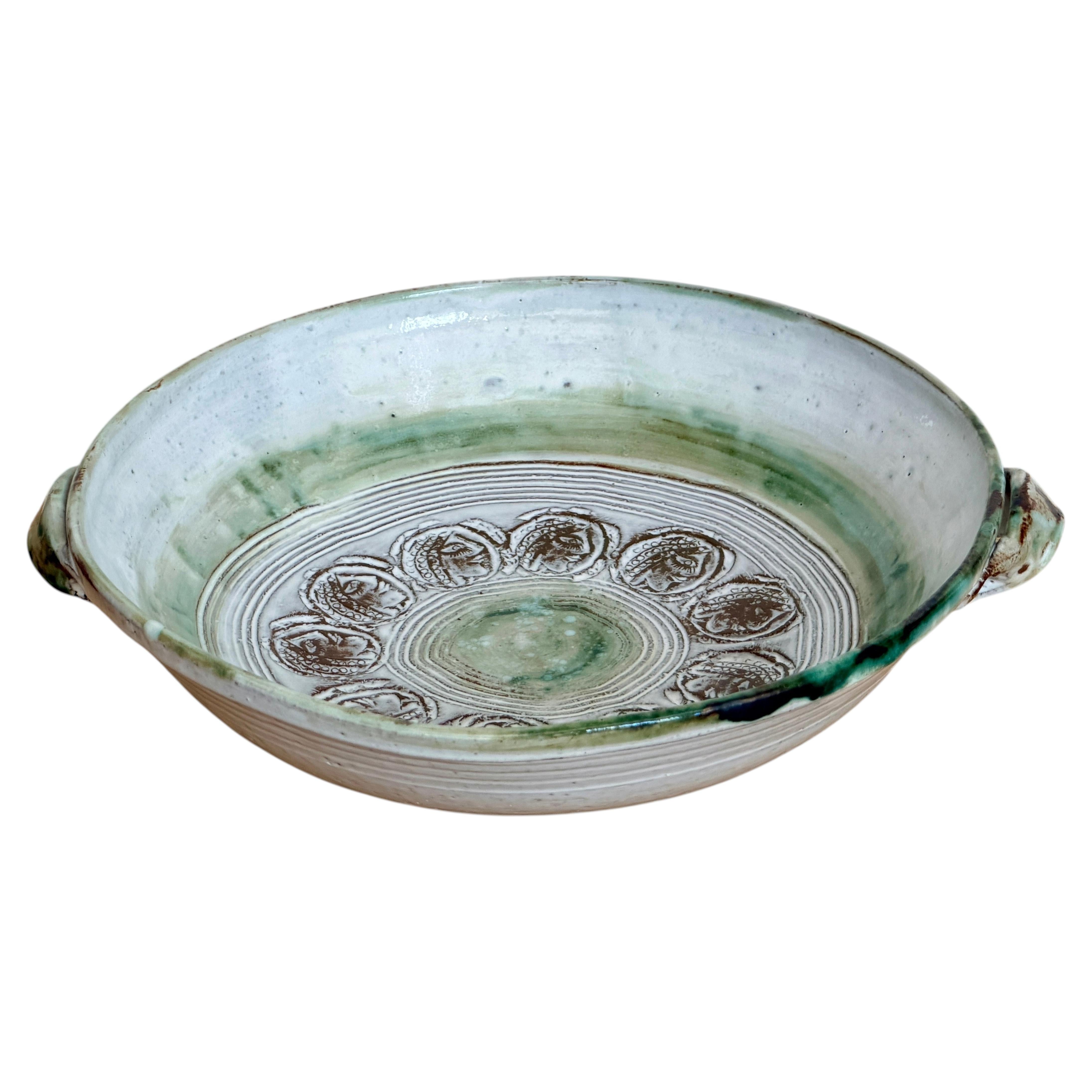 Decorative dish signed by Albert Thiry 1960's For Sale