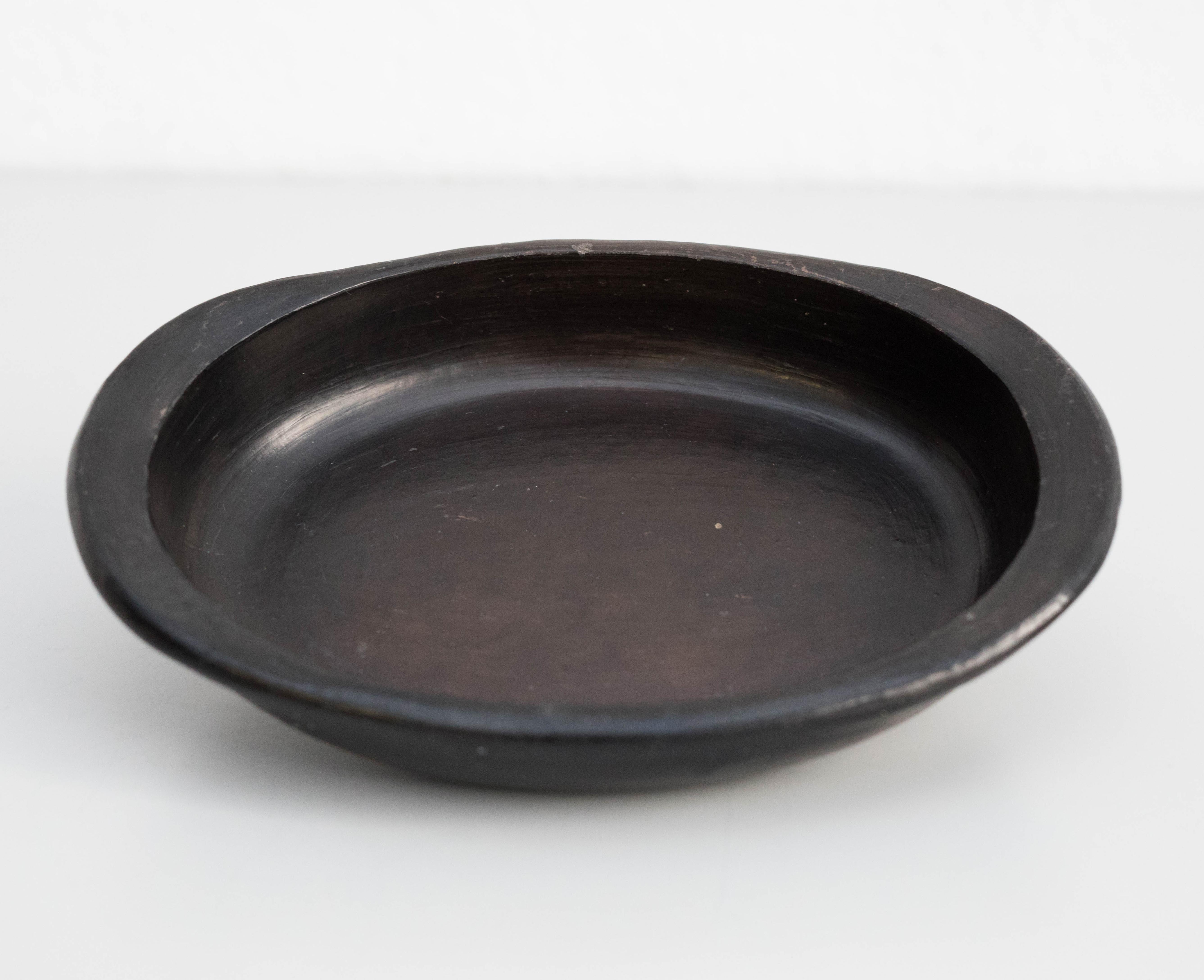 Bandeja decorativa de barro, hacia 1950 Español en venta