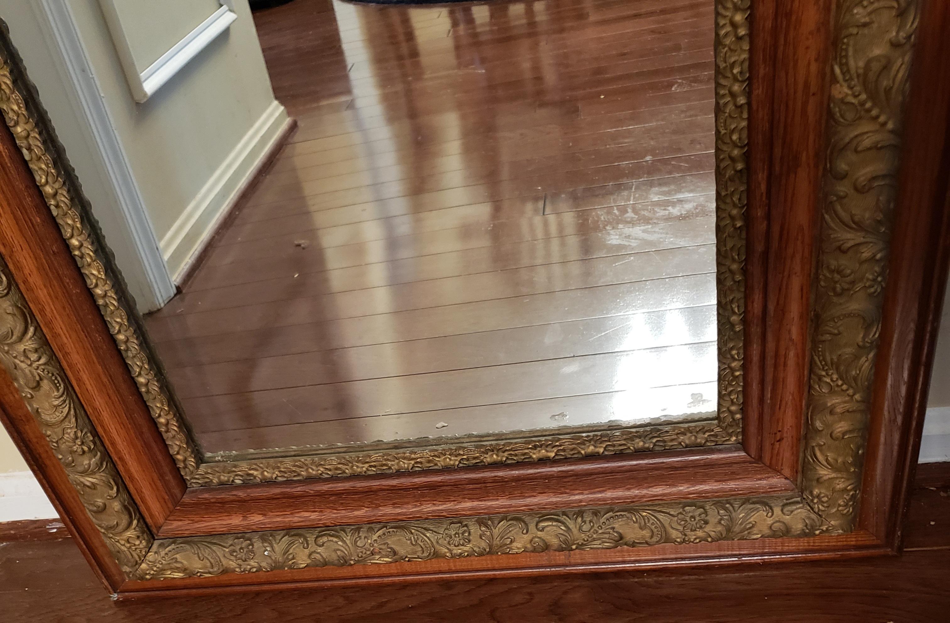 Decorative Eastlake Solid Oak and Giltwood Work Double Frame Mirror, C. 1890s In Good Condition In Germantown, MD
