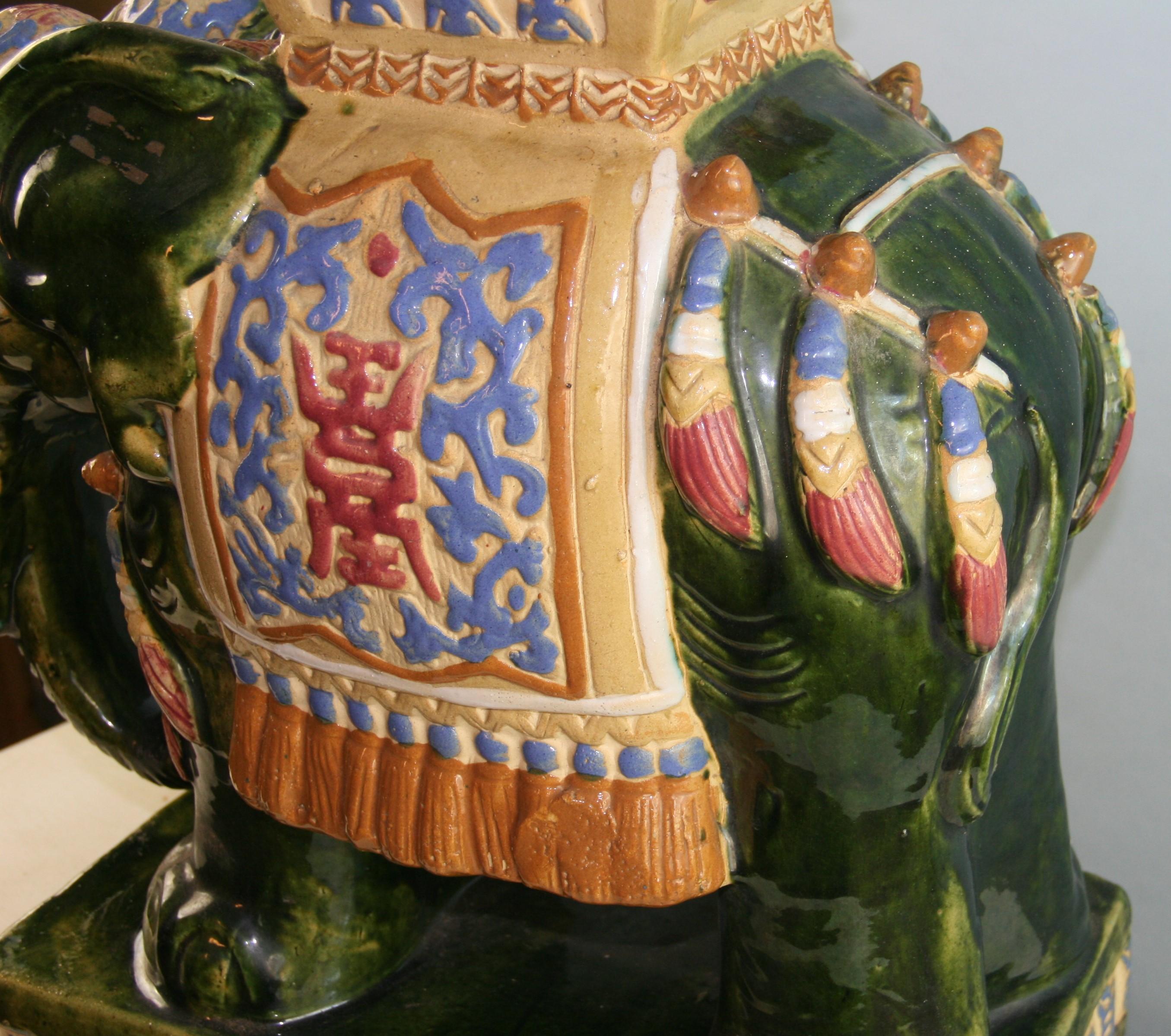 Dekorativer Elefanten-Gartensitz/Sockel im Zustand „Gut“ im Angebot in Douglas Manor, NY