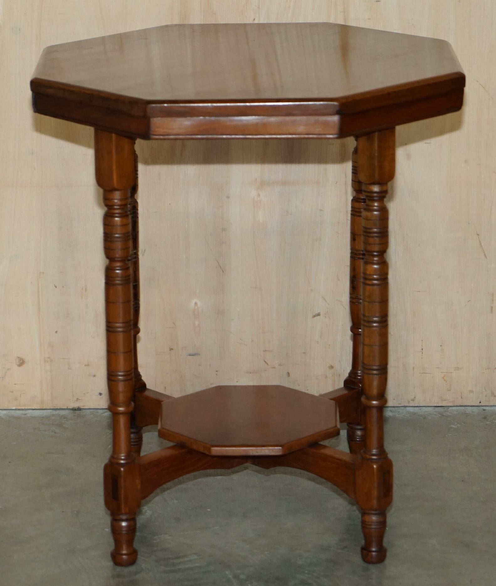 DECORATIVE ENGLISH ViCTORIAN HAND CARVED OCTAGONAL SIDE END OCCASIONAL TABLE For Sale 11